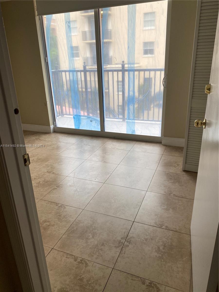 4100 Salzedo St 513, Coral Gables, Florida 33146, 2 Bedrooms Bedrooms, ,2 BathroomsBathrooms,Residential,For Sale,4100 Salzedo St 513,A11541492