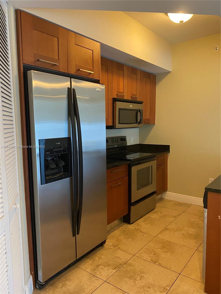 4100 Salzedo St 513, Coral Gables, Florida 33146, 2 Bedrooms Bedrooms, ,2 BathroomsBathrooms,Residential,For Sale,4100 Salzedo St 513,A11541492