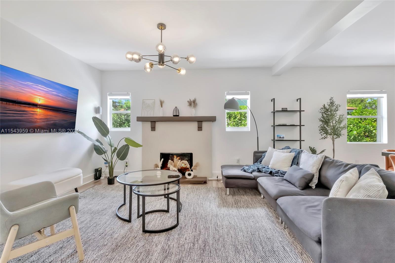 Miami, Florida 33127, 6 Bedrooms Bedrooms, ,3 BathroomsBathrooms,Residential,For Sale,A11543959