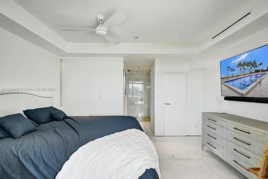 1000 Venetian Way, Miami, FL, 33139 United States, 4 Bedrooms Bedrooms, ,3 BathroomsBathrooms,Residential,For Sale,Venetian Way,A11536468