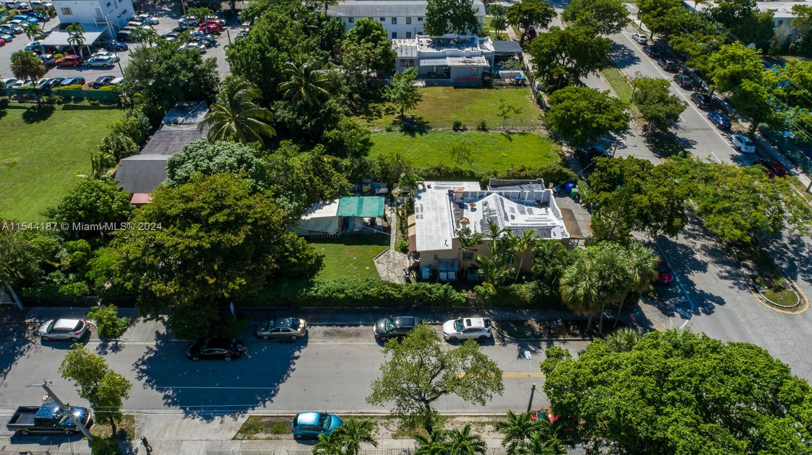 3055 NW 5th Ave, Miami, Florida 33127, 6 Bedrooms Bedrooms, ,3 BathroomsBathrooms,Residential,For Sale,3055 NW 5th Ave,A11544187