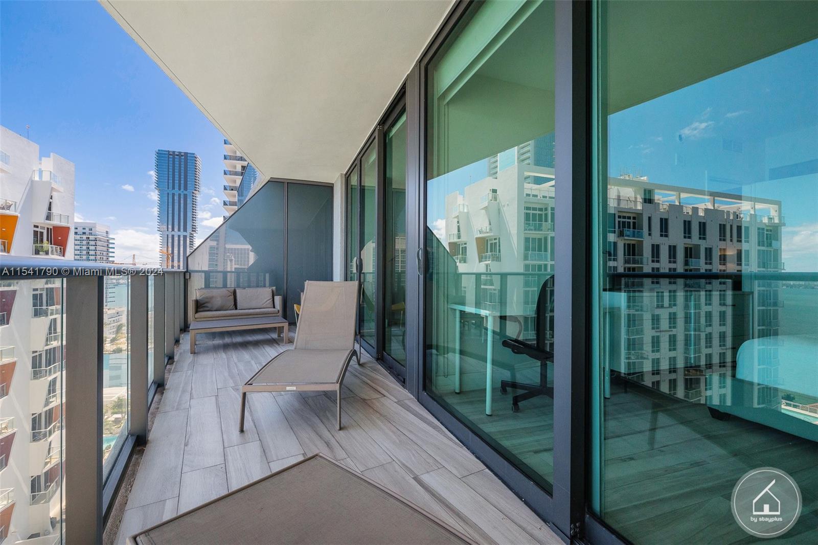 460 NE 28th st 1707, Miami, Florida 33137, 2 Bedrooms Bedrooms, ,2 BathroomsBathrooms,Residentiallease,For Rent,460 NE 28th st 1707,A11541790