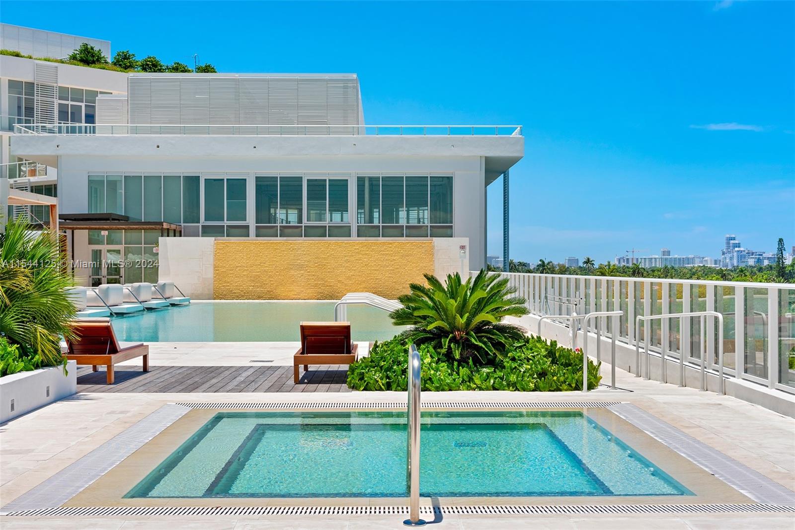 4701 Meridian Ave, Miami Beach, FL, 33140 United States, 3 Bedrooms Bedrooms, ,3 BathroomsBathrooms,Residential,For Sale,Meridian Ave,A11544125