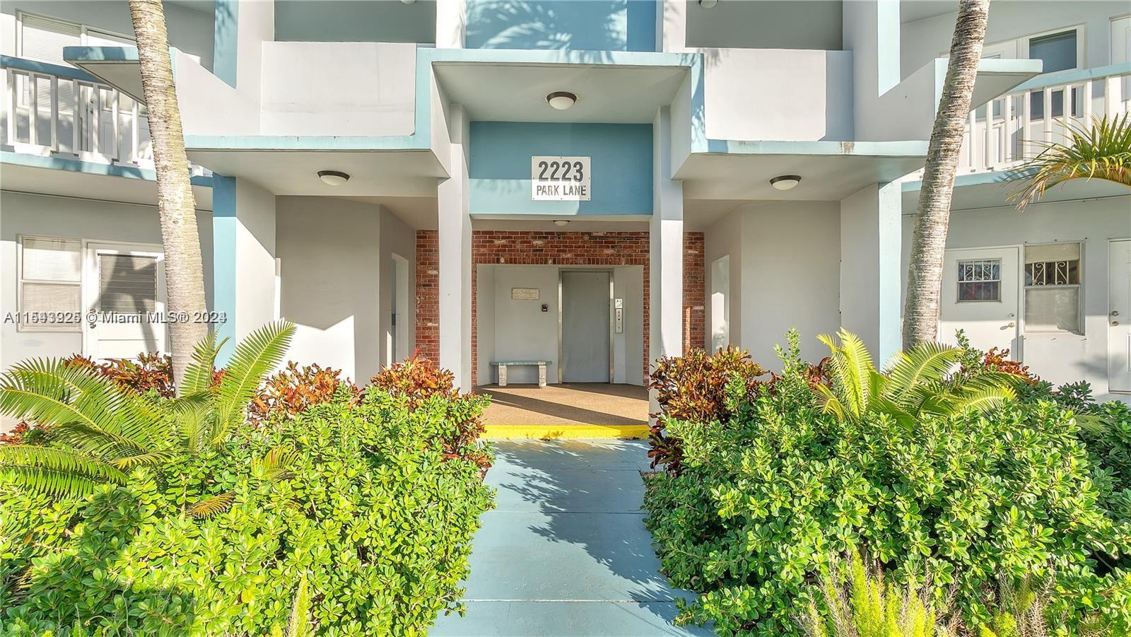 2223 Park Ln 207, Hollywood, Florida 33021, 1 Bedroom Bedrooms, ,1 BathroomBathrooms,Residential,For Sale,2223 Park Ln 207,A11543925