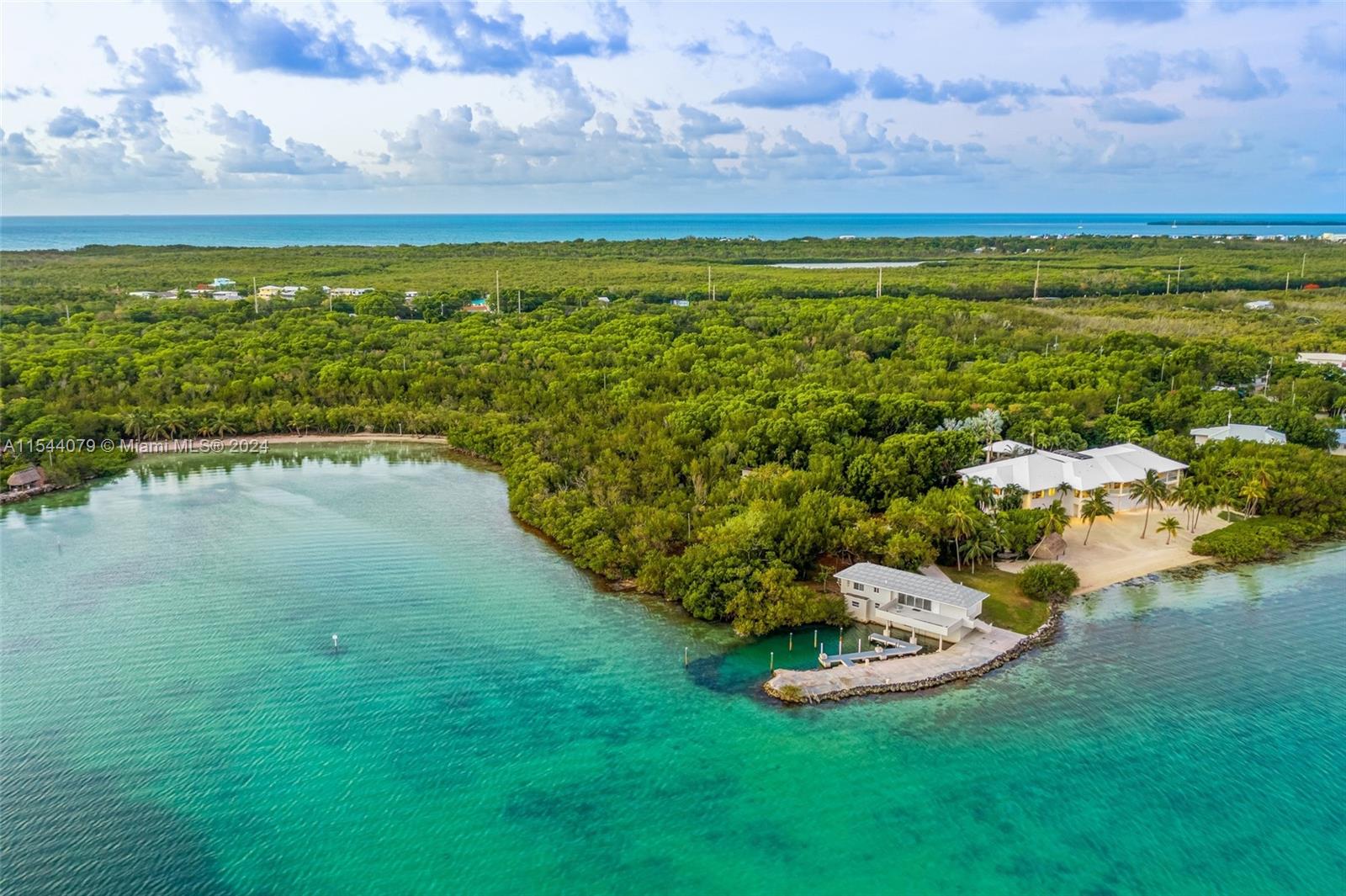 94100 Overseas Hwy, Key Largo, FL 33070, 8 Bedrooms Bedrooms, ,10 BathroomsBathrooms,Residential,For Sale,Overseas Hwy,A11544079