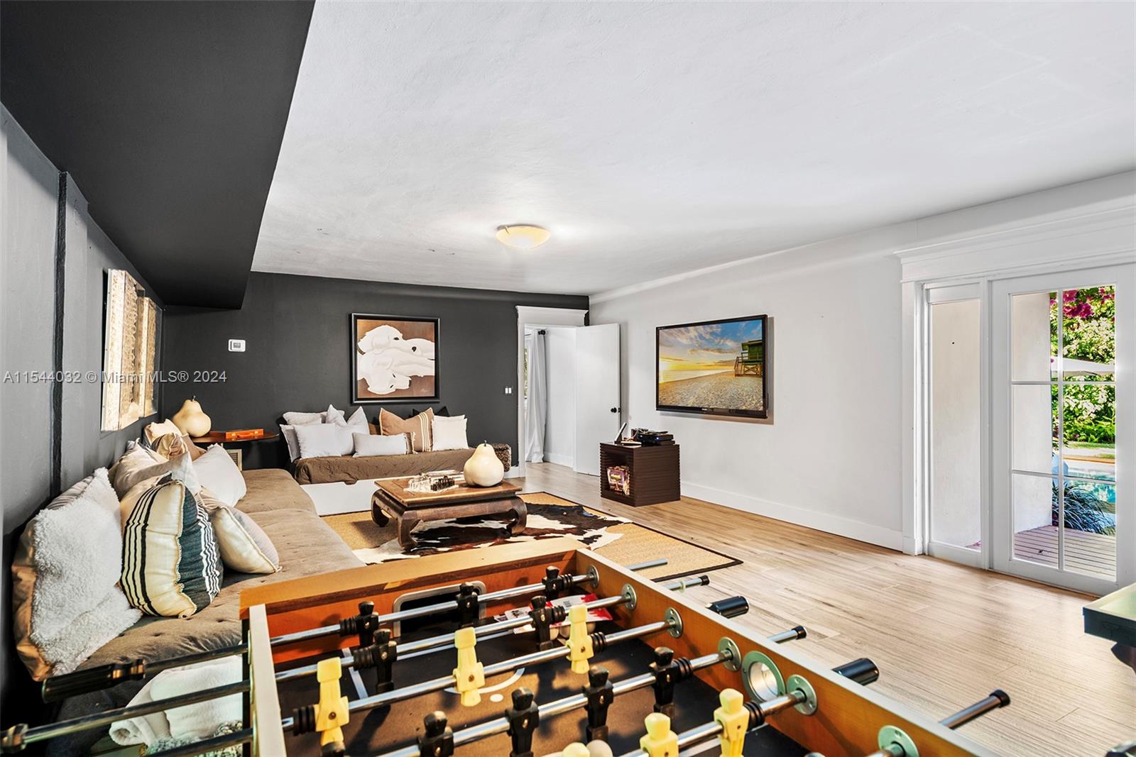 7333 Vistalmar St, Coral Gables, FL, 33143 United States, 6 Bedrooms Bedrooms, ,6 BathroomsBathrooms,Residential,For Sale,Vistalmar St,A11544032