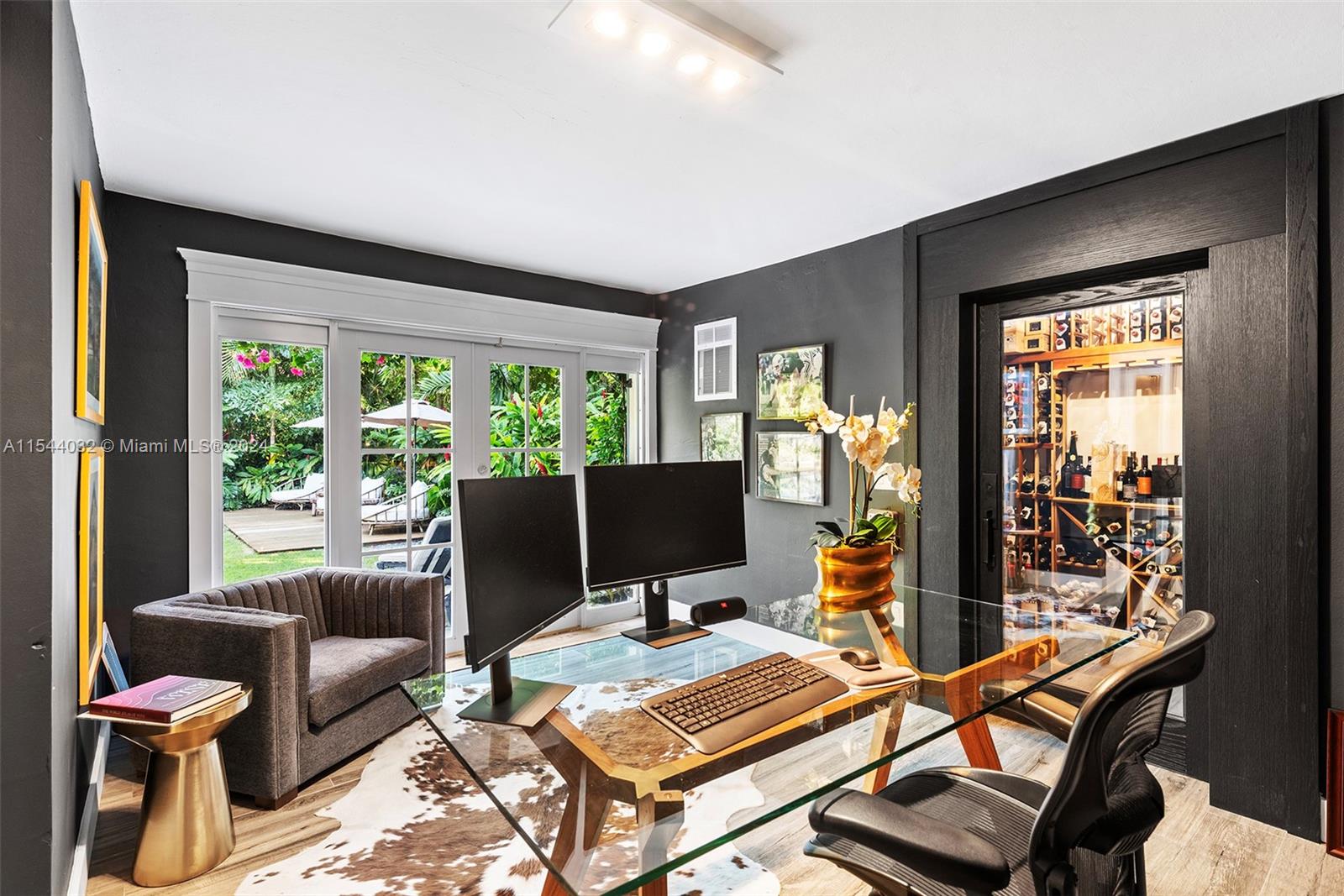 7333 Vistalmar St, Coral Gables, FL, 33143 United States, 6 Bedrooms Bedrooms, ,6 BathroomsBathrooms,Residential,For Sale,Vistalmar St,A11544032