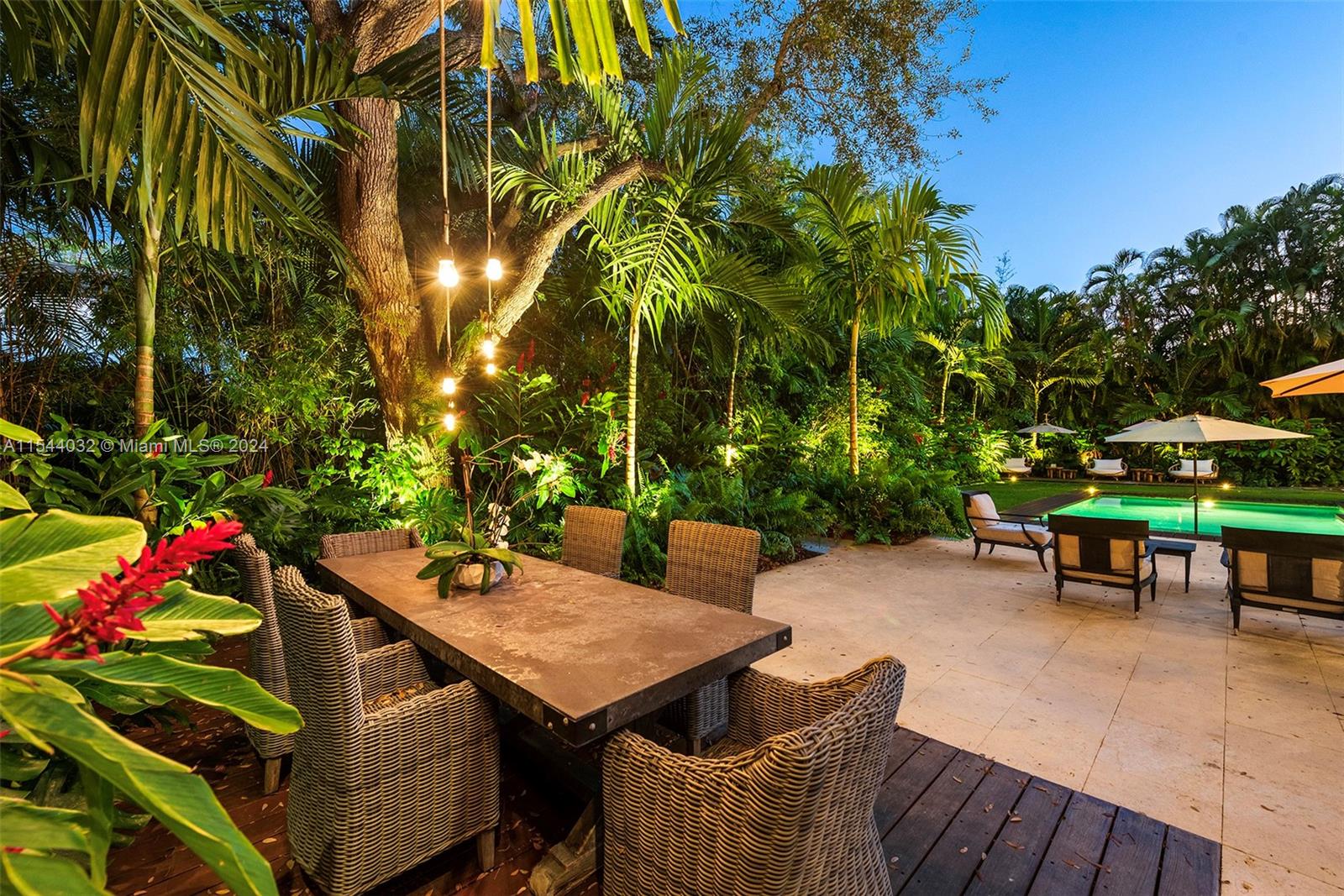 7333 Vistalmar St, Coral Gables, FL, 33143 United States, 6 Bedrooms Bedrooms, ,6 BathroomsBathrooms,Residential,For Sale,Vistalmar St,A11544032