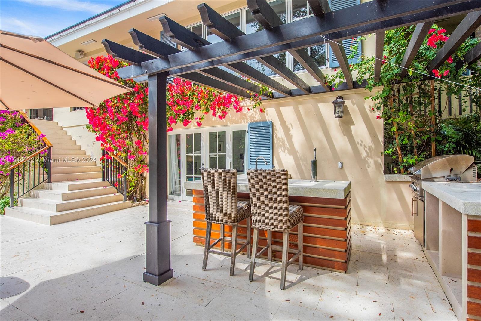 7333 Vistalmar St, Coral Gables, FL, 33143 United States, 6 Bedrooms Bedrooms, ,6 BathroomsBathrooms,Residential,For Sale,Vistalmar St,A11544032