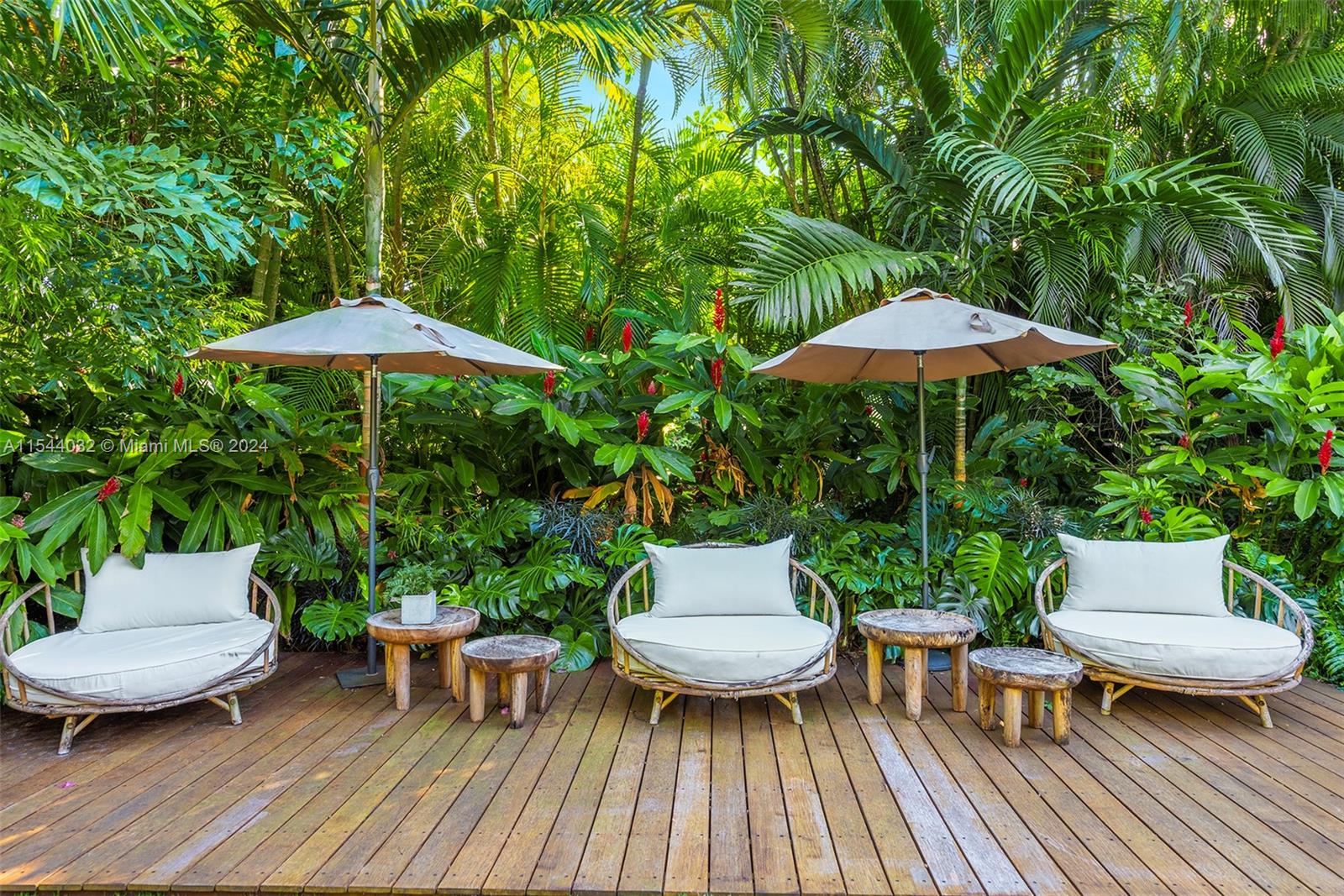 7333 Vistalmar St, Coral Gables, FL, 33143 United States, 6 Bedrooms Bedrooms, ,6 BathroomsBathrooms,Residential,For Sale,Vistalmar St,A11544032