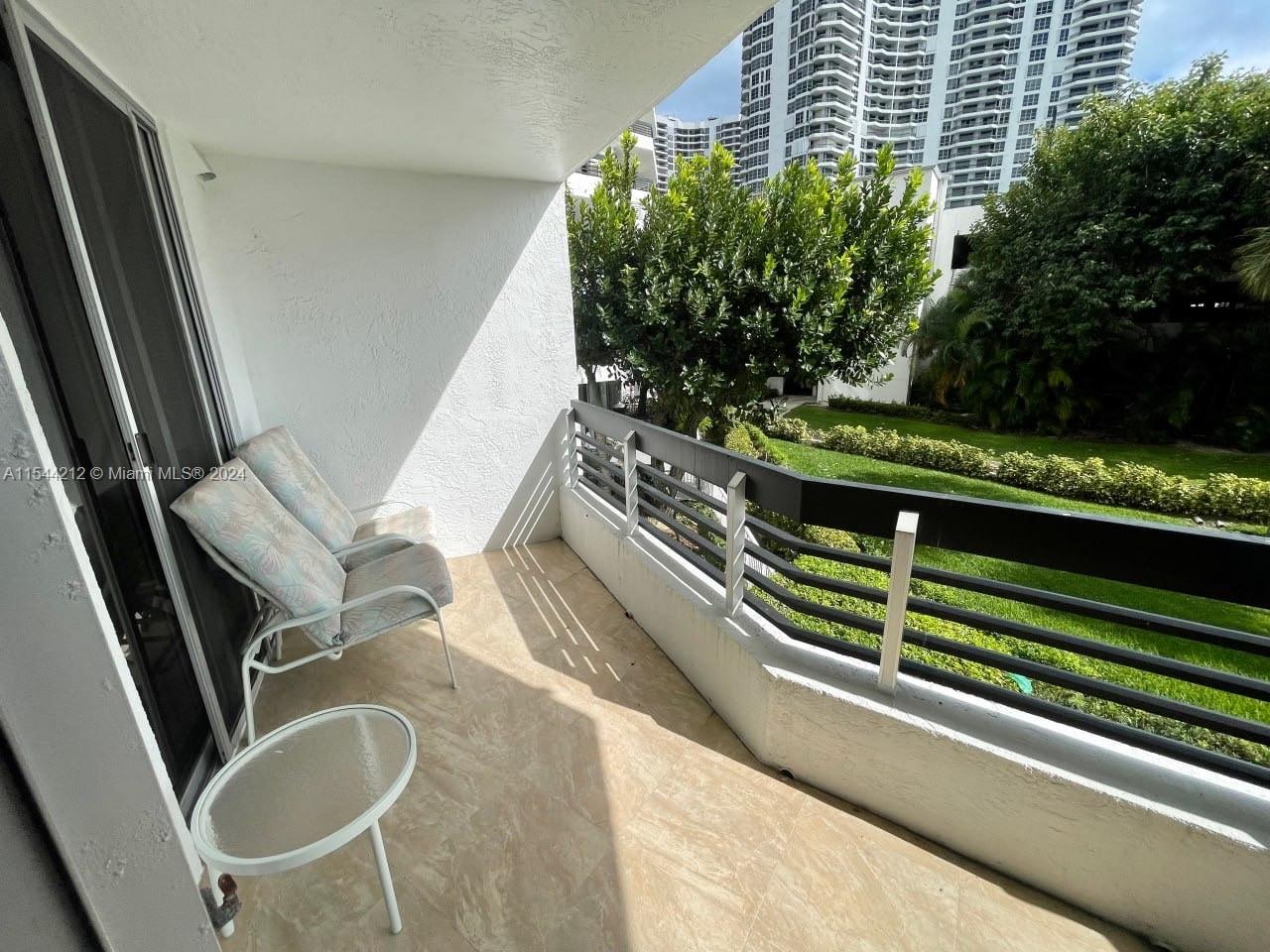 3600 Mystic Pointe Dr 216, Aventura, Florida 33180, 1 Bedroom Bedrooms, ,1 BathroomBathrooms,Residentiallease,For Rent,3600 Mystic Pointe Dr 216,A11544212