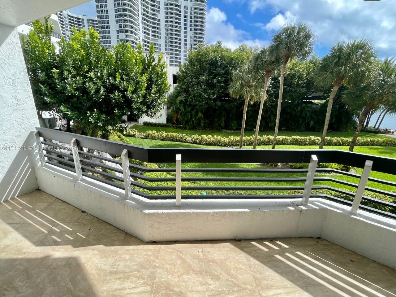 3600 Mystic Pointe Dr 216, Aventura, Florida 33180, 1 Bedroom Bedrooms, ,1 BathroomBathrooms,Residentiallease,For Rent,3600 Mystic Pointe Dr 216,A11544212
