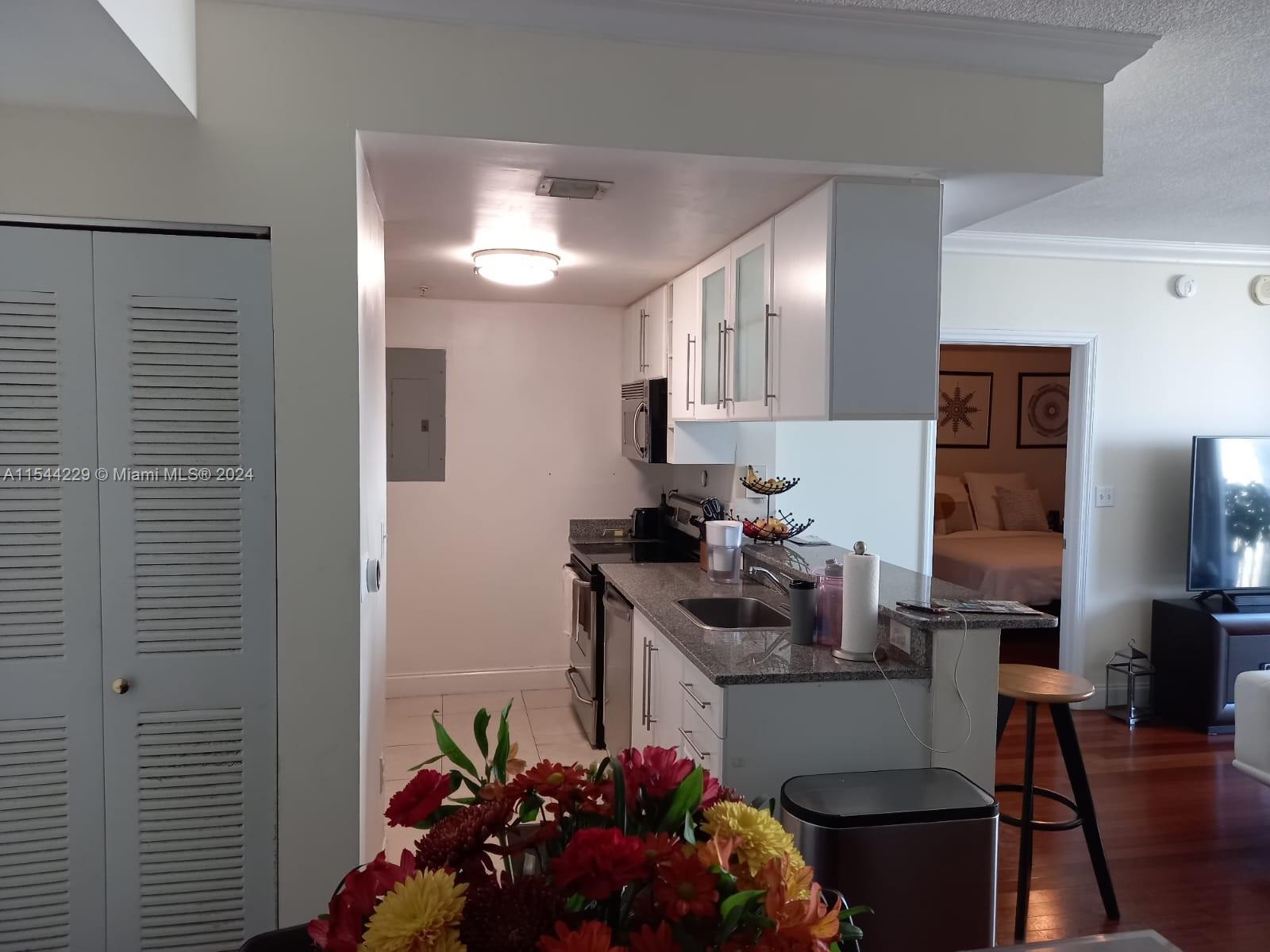 275 NE 18th St 1710, Miami, Florida 33132, 2 Bedrooms Bedrooms, ,2 BathroomsBathrooms,Residential,For Sale,275 NE 18th St 1710,A11544229