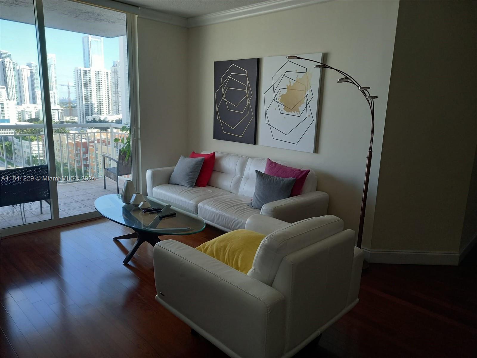 275 NE 18th St 1710, Miami, Florida 33132, 2 Bedrooms Bedrooms, ,2 BathroomsBathrooms,Residential,For Sale,275 NE 18th St 1710,A11544229