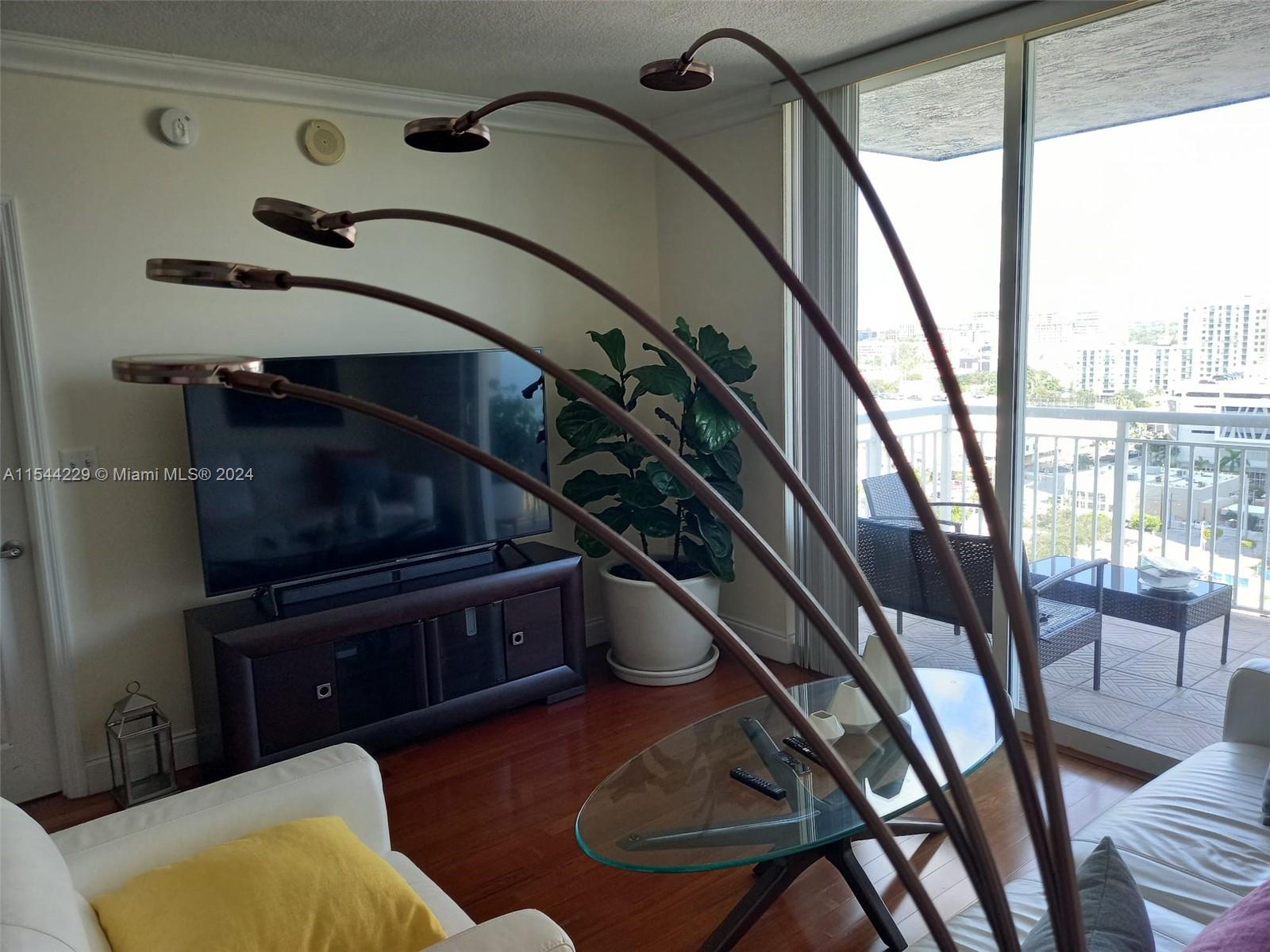 275 NE 18th St 1710, Miami, Florida 33132, 2 Bedrooms Bedrooms, ,2 BathroomsBathrooms,Residential,For Sale,275 NE 18th St 1710,A11544229