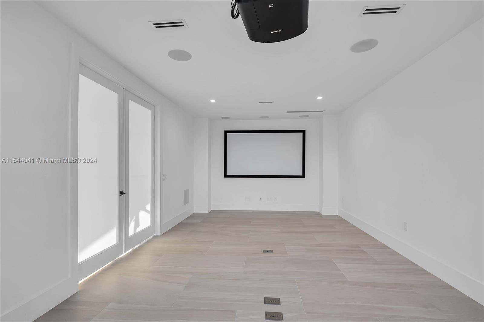 5735 Riverside Dr, Cape Coral, FL, 33904 United States, 7 Bedrooms Bedrooms, ,7 BathroomsBathrooms,Residential,For Sale,Riverside Dr,A11544041