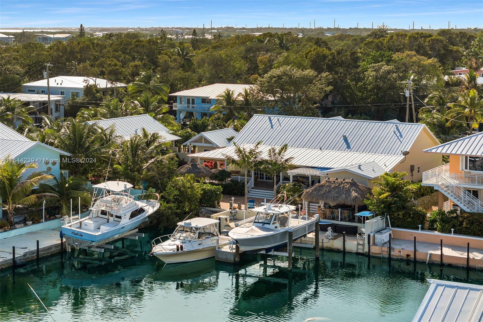 127 Marina Ave, Key Largo, FL, 33037 United States, 4 Bedrooms Bedrooms, ,3 BathroomsBathrooms,Residential,For Sale,Marina Ave,A11544239