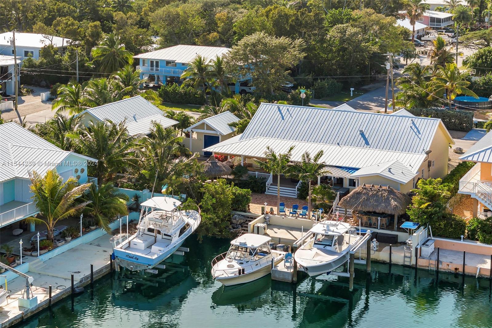 127 Marina Ave, Key Largo, FL, 33037 United States, 4 Bedrooms Bedrooms, ,3 BathroomsBathrooms,Residential,For Sale,Marina Ave,A11544239