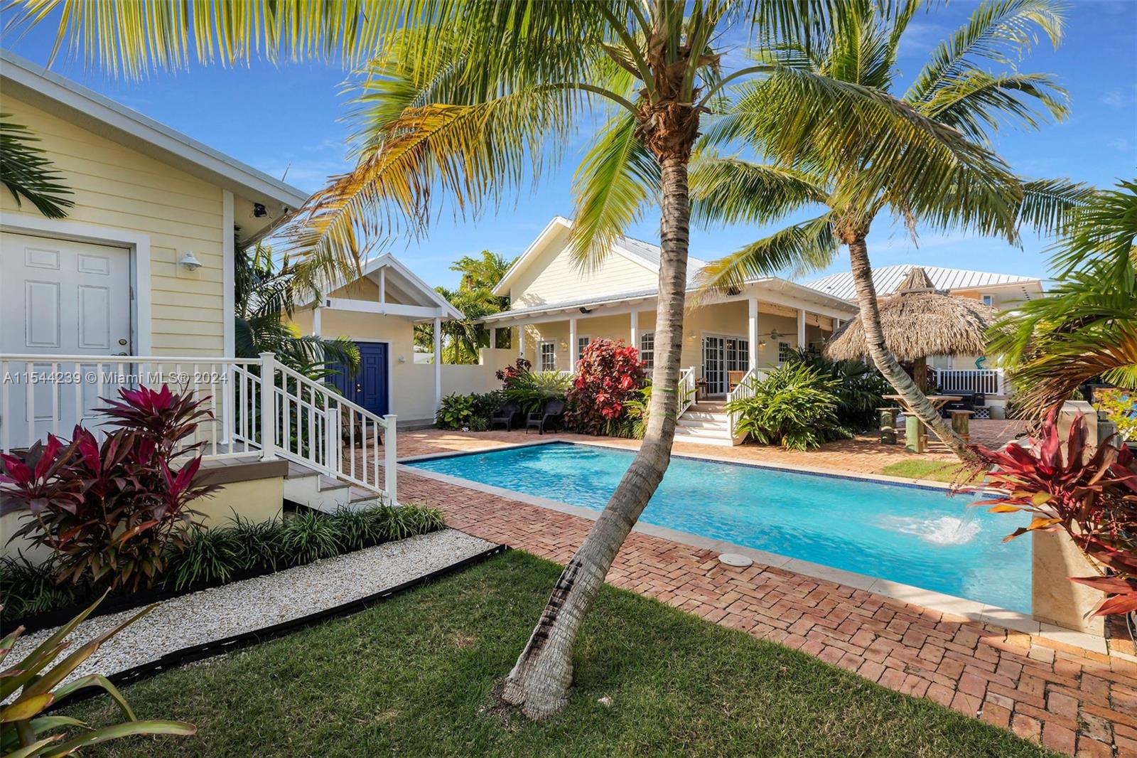 127 Marina Ave, Key Largo, FL, 33037 United States, 4 Bedrooms Bedrooms, ,3 BathroomsBathrooms,Residential,For Sale,Marina Ave,A11544239