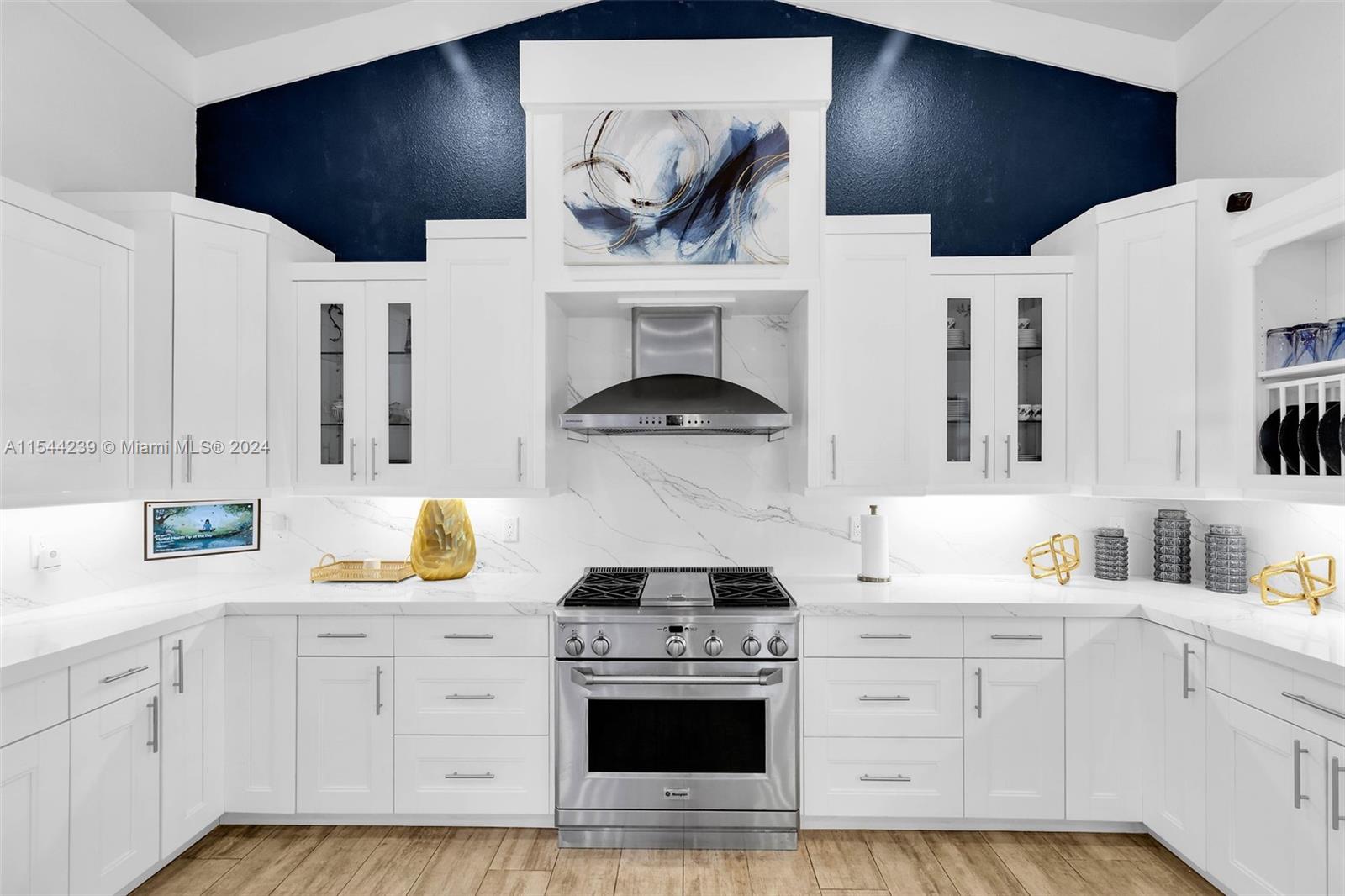 127 Marina Ave, Key Largo, FL, 33037 United States, 4 Bedrooms Bedrooms, ,3 BathroomsBathrooms,Residential,For Sale,Marina Ave,A11544239