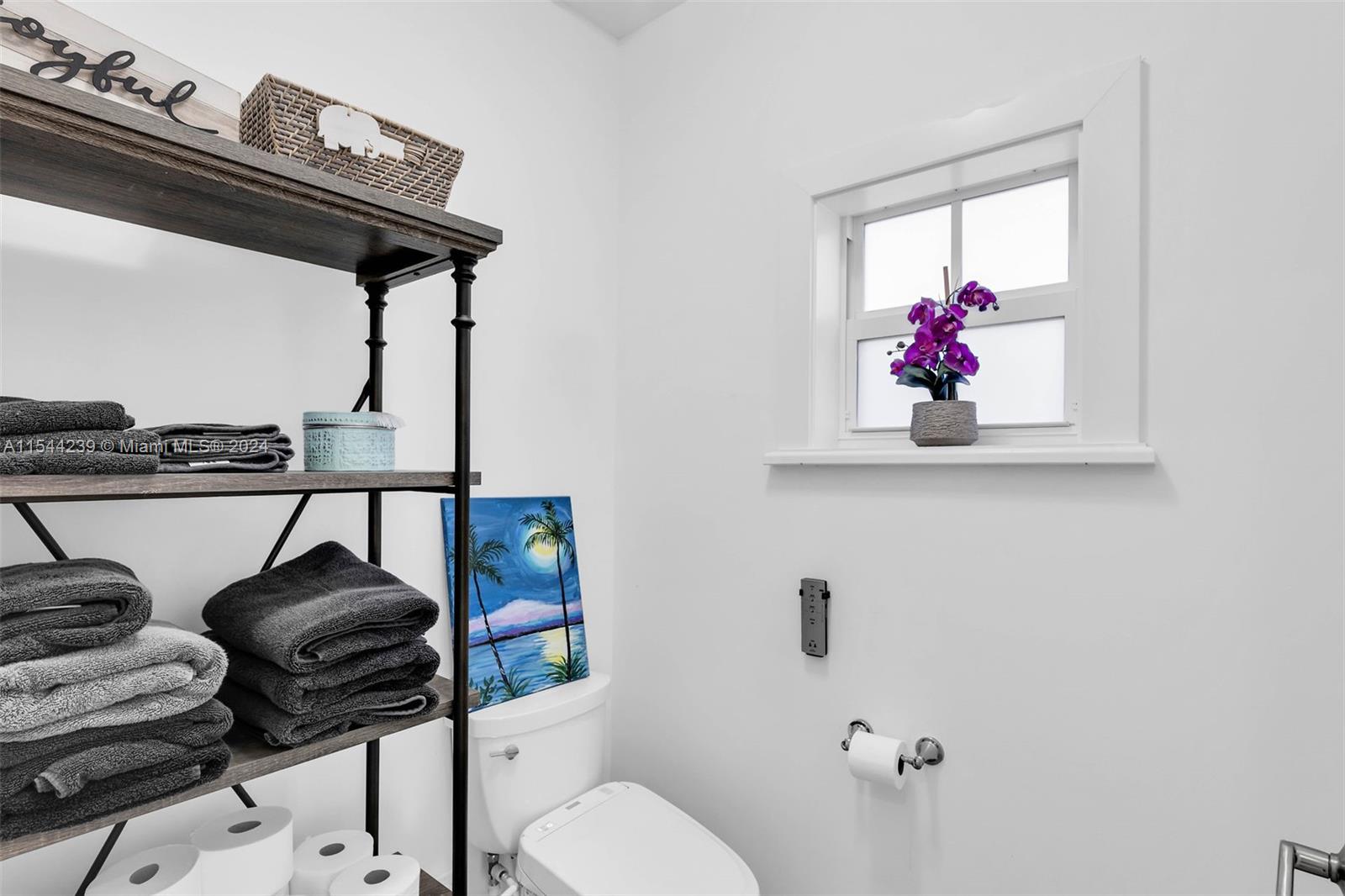 127 Marina Ave, Key Largo, FL, 33037 United States, 4 Bedrooms Bedrooms, ,3 BathroomsBathrooms,Residential,For Sale,Marina Ave,A11544239