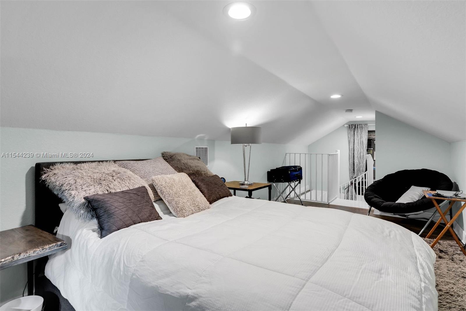 127 Marina Ave, Key Largo, FL, 33037 United States, 4 Bedrooms Bedrooms, ,3 BathroomsBathrooms,Residential,For Sale,Marina Ave,A11544239