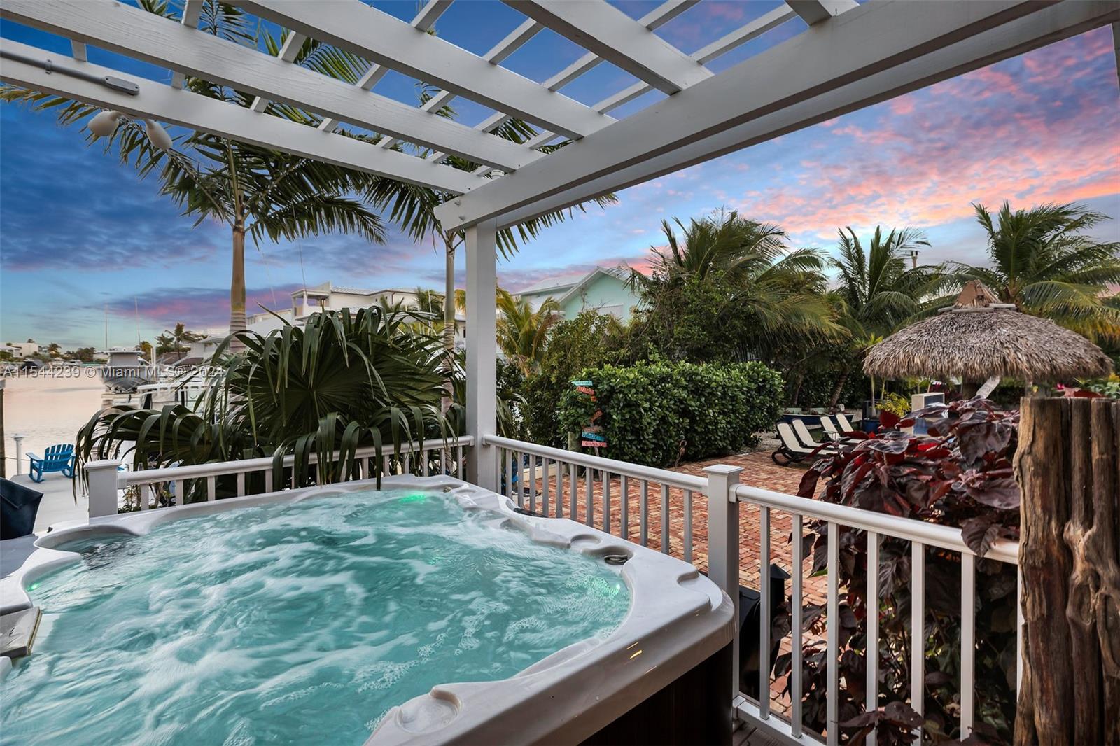 127 Marina Ave, Key Largo, FL, 33037 United States, 4 Bedrooms Bedrooms, ,3 BathroomsBathrooms,Residential,For Sale,Marina Ave,A11544239