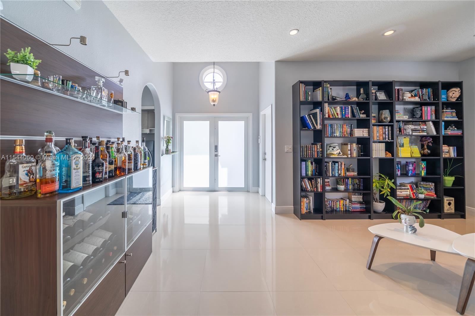 16249 SW 54th Ter, Miami, Florida 33185, 3 Bedrooms Bedrooms, ,2 BathroomsBathrooms,Residential,For Sale,16249 SW 54th Ter,A11544060