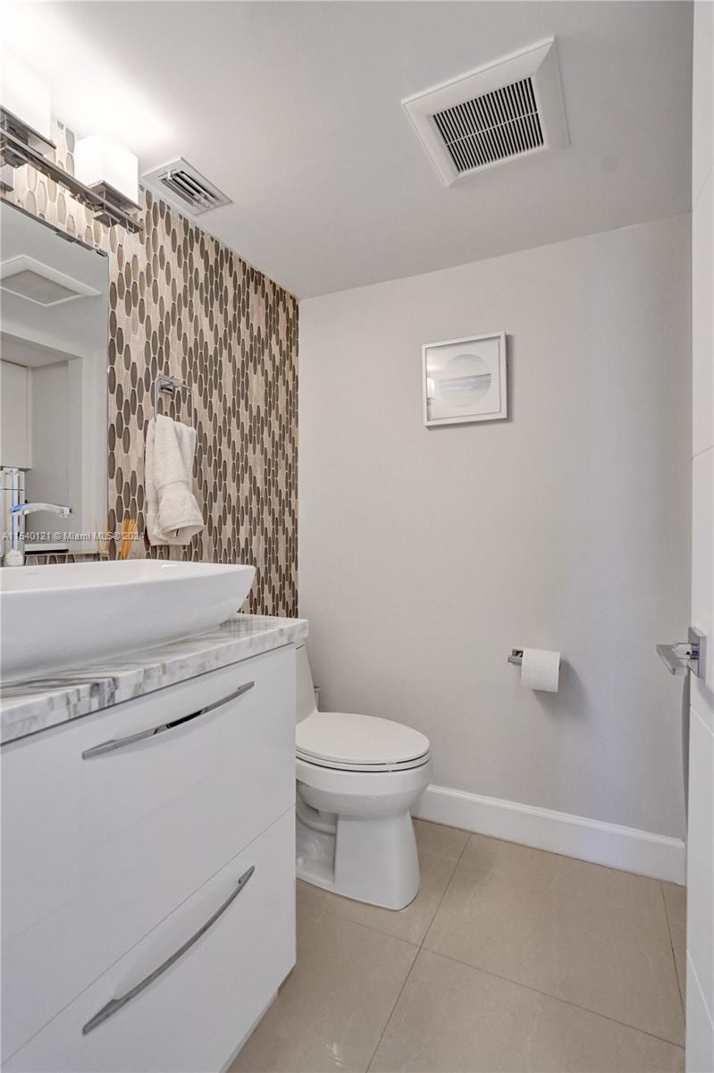 3530 Mystic Pointe Dr, Aventura, FL, 33180 United States, 2 Bedrooms Bedrooms, ,2 BathroomsBathrooms,Residential,For Sale,Mystic Pointe Dr,A11540121