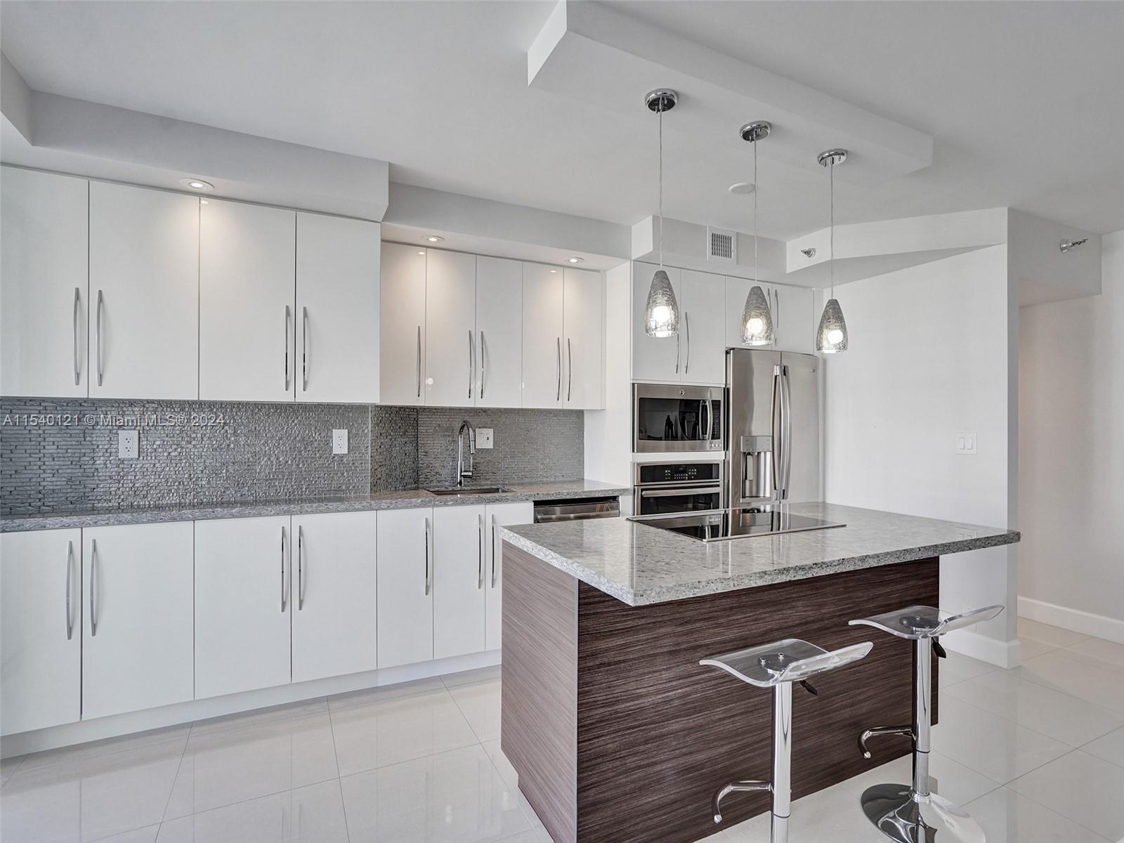 3530 Mystic Pointe Dr, Aventura, FL, 33180 United States, 2 Bedrooms Bedrooms, ,2 BathroomsBathrooms,Residential,For Sale,Mystic Pointe Dr,A11540121