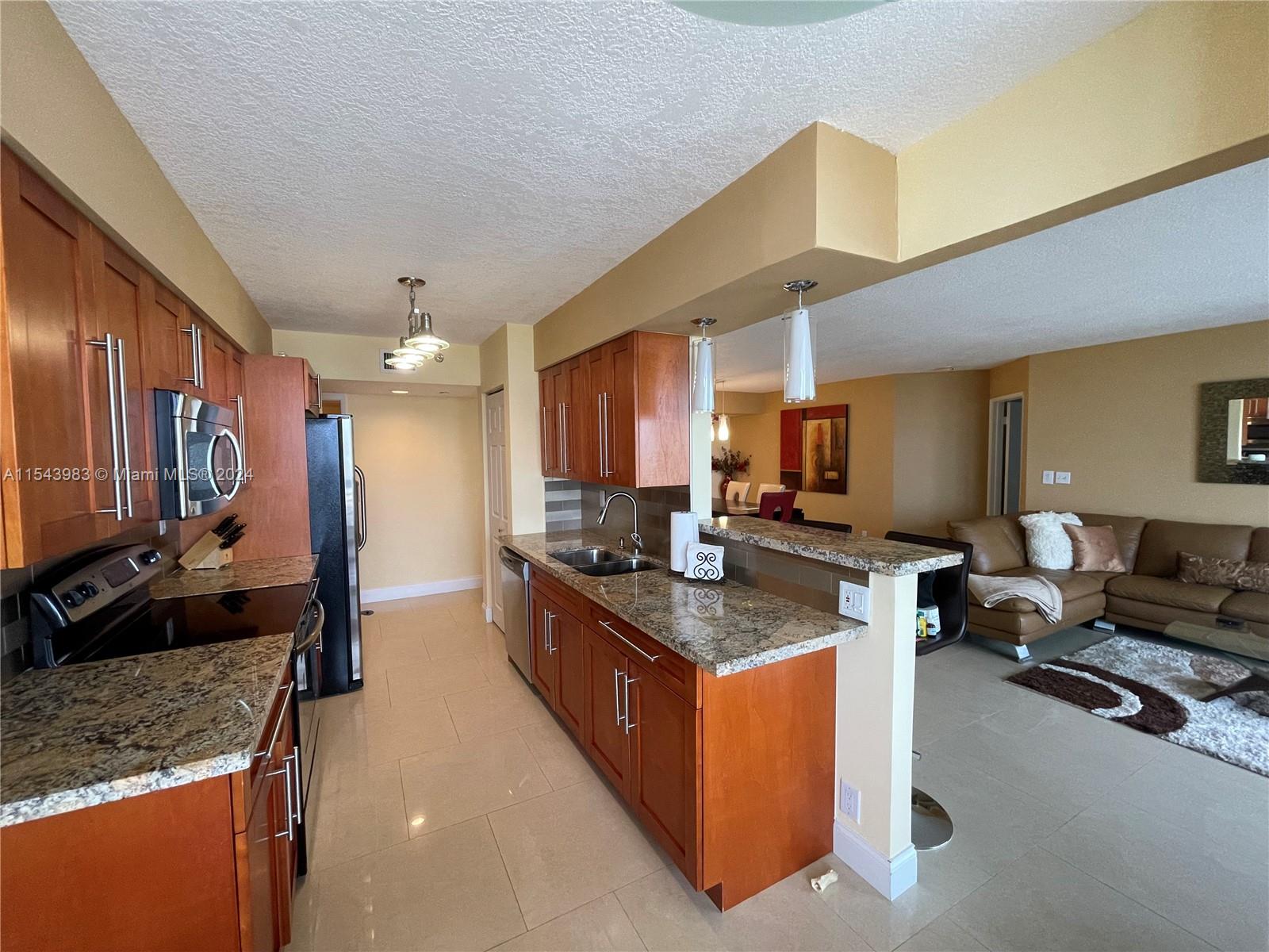 19195 NE 36th Ct 1509, Aventura, Florida 33180, 2 Bedrooms Bedrooms, ,2 BathroomsBathrooms,Residentiallease,For Rent,19195 NE 36th Ct 1509,A11543983