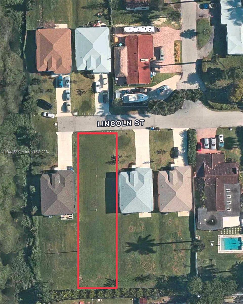   Lincoln St  For Sale A11544162, FL