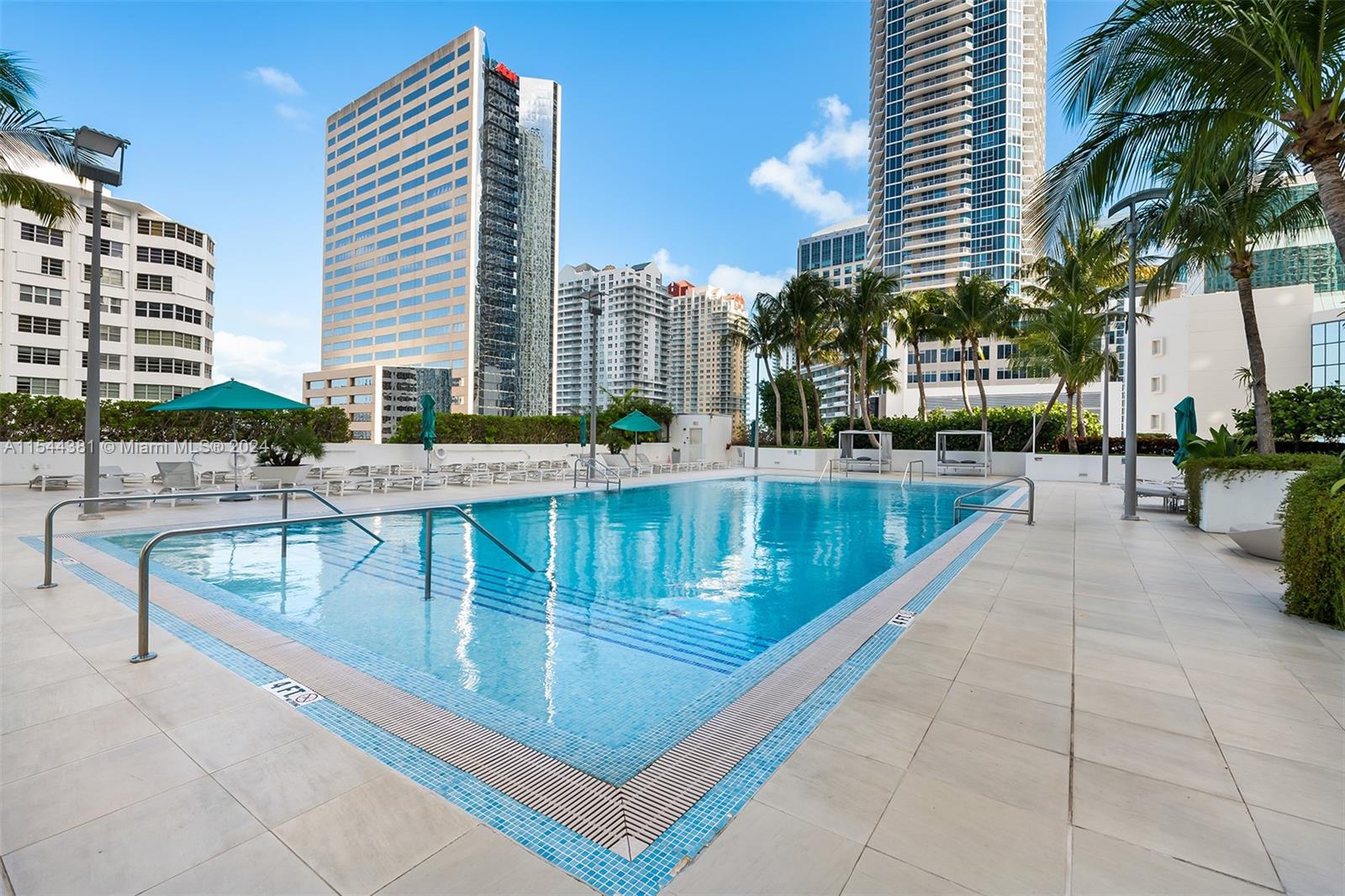 951 Brickell Ave 1106, Miami, Florida 33131, 2 Bedrooms Bedrooms, ,2 BathroomsBathrooms,Residential,For Sale,951 Brickell Ave 1106,A11544381