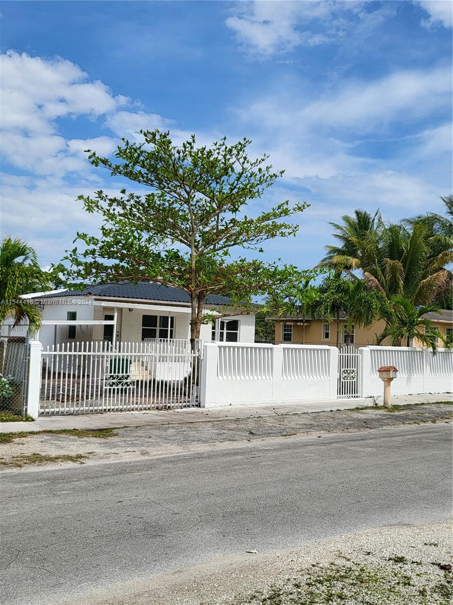 1169 NW 114th St, Miami, Florida 33168, 3 Bedrooms Bedrooms, ,1 BathroomBathrooms,Residential,For Sale,1169 NW 114th St,A11544418