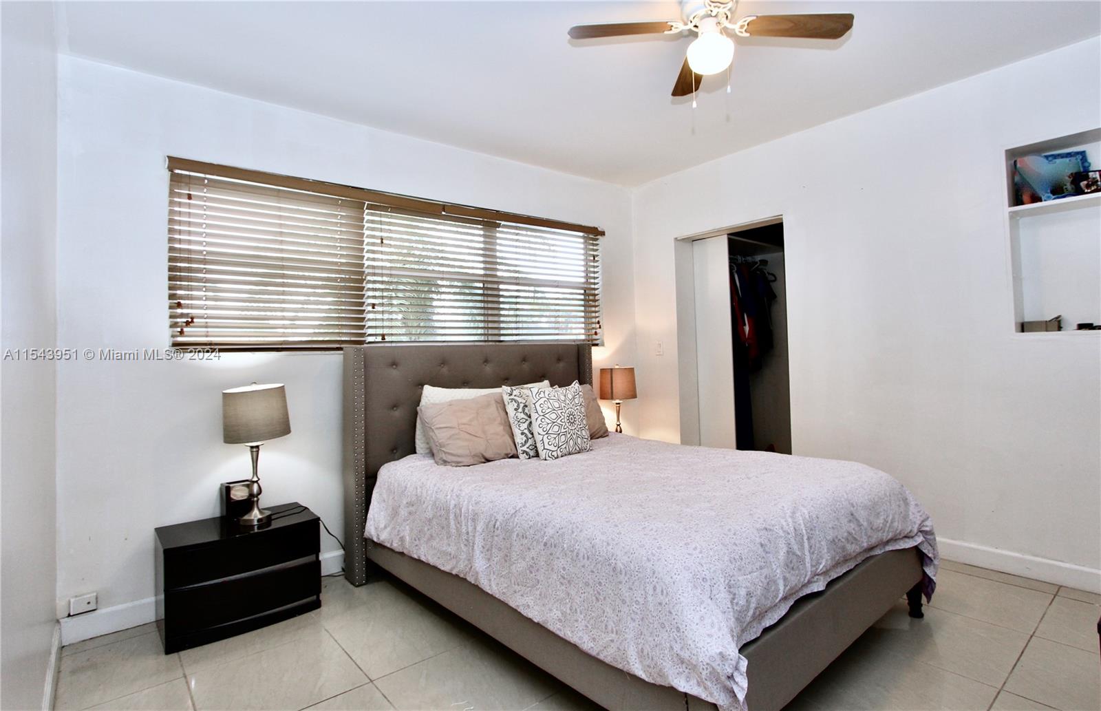 21011 NE 25 CT, Miami, Florida 33180, 4 Bedrooms Bedrooms, ,2 BathroomsBathrooms,Residentiallease,For Rent,21011 NE 25 CT,A11543951