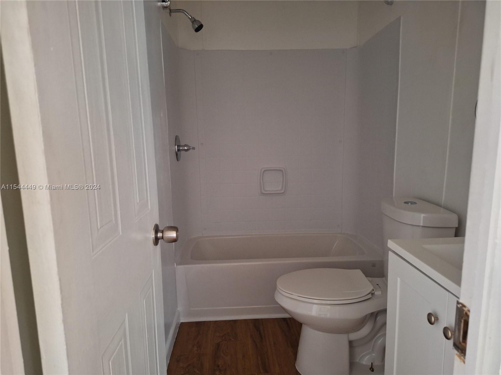 35303 SW 180th Ave 314, Homestead, Florida 33034, 3 Bedrooms Bedrooms, ,2 BathroomsBathrooms,Residentiallease,For Rent,35303 SW 180th Ave 314,A11544449