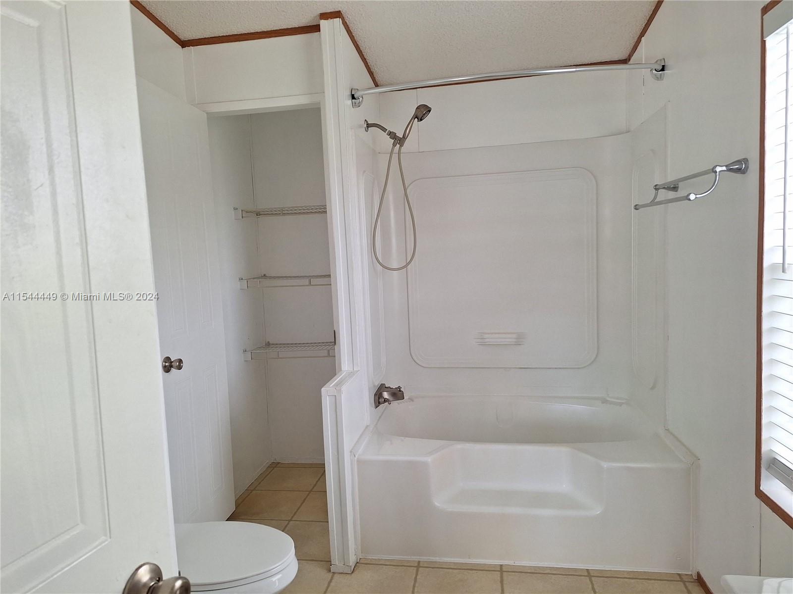 35303 SW 180th Ave 314, Homestead, Florida 33034, 3 Bedrooms Bedrooms, ,2 BathroomsBathrooms,Residentiallease,For Rent,35303 SW 180th Ave 314,A11544449