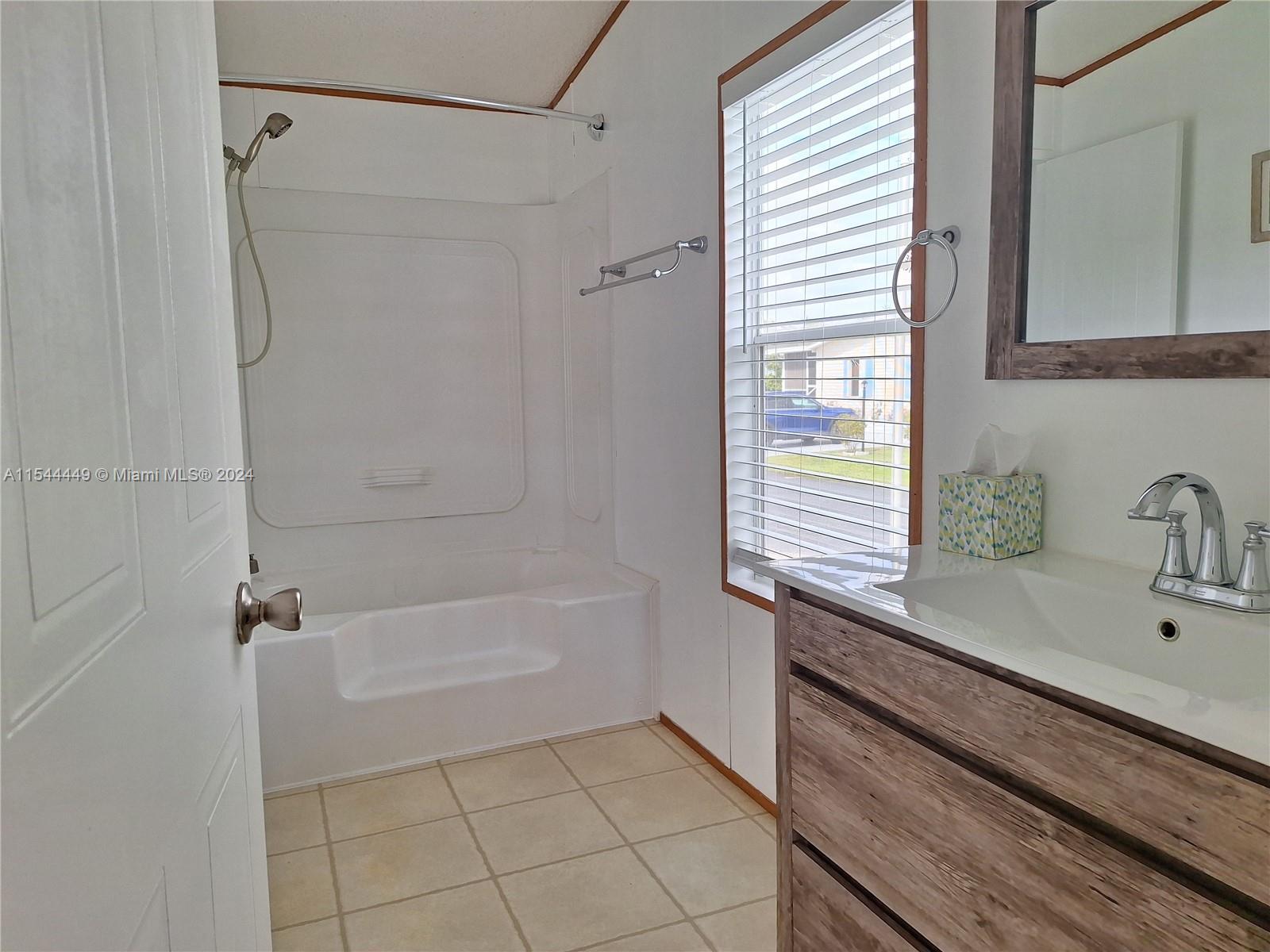 35303 SW 180th Ave 314, Homestead, Florida 33034, 3 Bedrooms Bedrooms, ,2 BathroomsBathrooms,Residentiallease,For Rent,35303 SW 180th Ave 314,A11544449