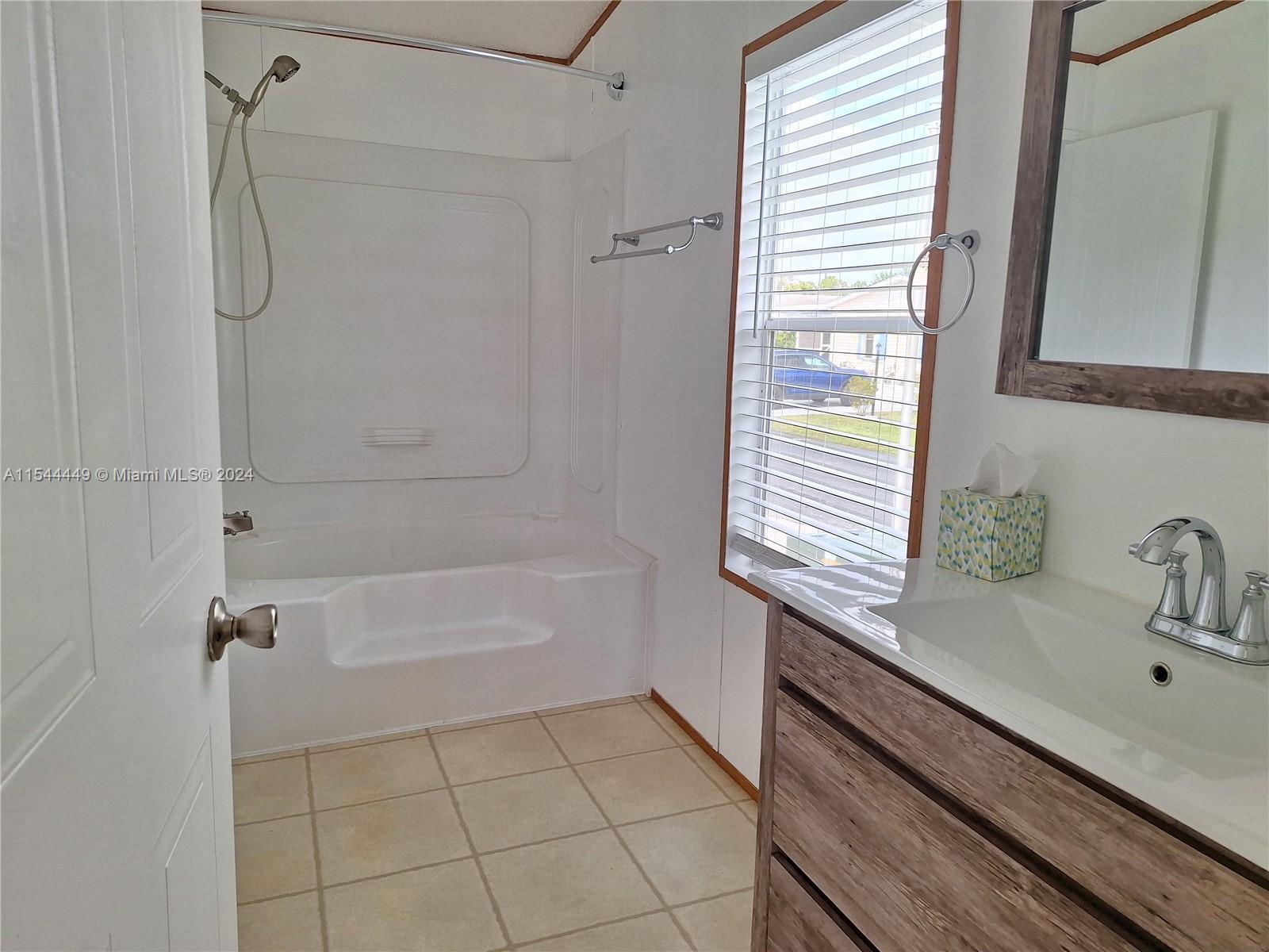 35303 SW 180th Ave 314, Homestead, Florida 33034, 3 Bedrooms Bedrooms, ,2 BathroomsBathrooms,Residentiallease,For Rent,35303 SW 180th Ave 314,A11544449