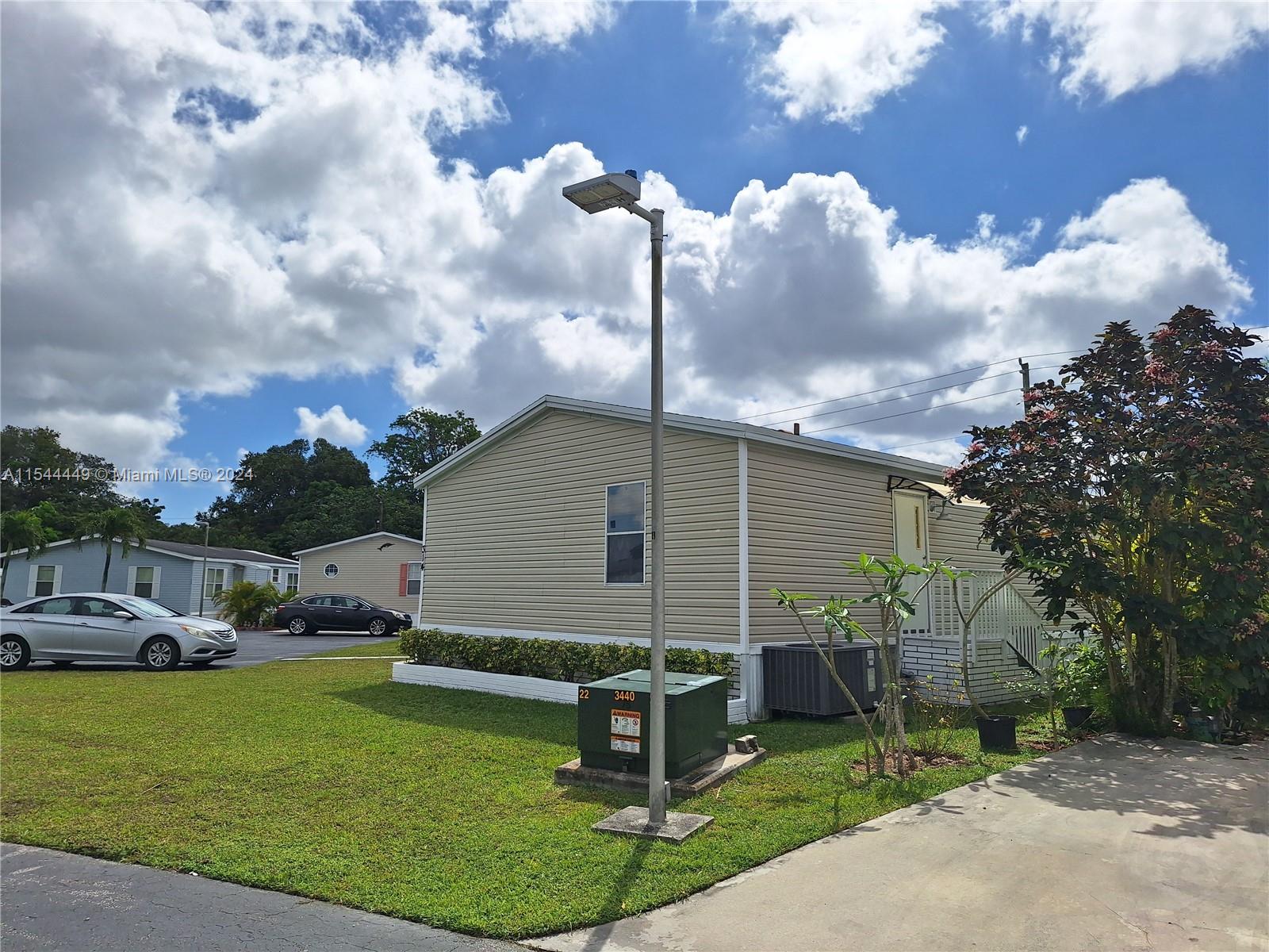 35303 SW 180th Ave 314, Homestead, Florida 33034, 3 Bedrooms Bedrooms, ,2 BathroomsBathrooms,Residentiallease,For Rent,35303 SW 180th Ave 314,A11544449