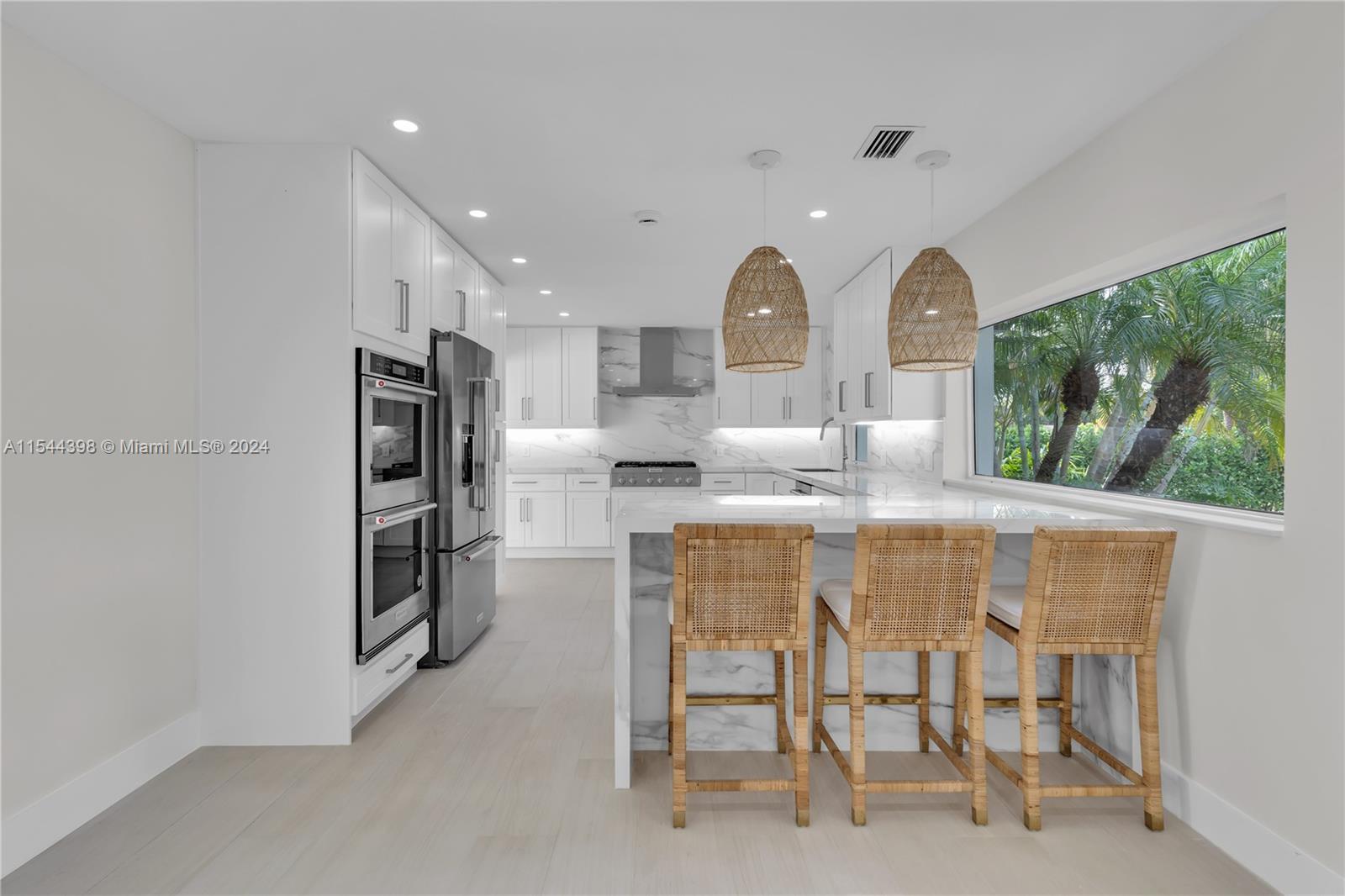 822 NE 96th St, Miami Shores, Florida 33138, 4 Bedrooms Bedrooms, ,4 BathroomsBathrooms,Residential,For Sale,822 NE 96th St,A11544398