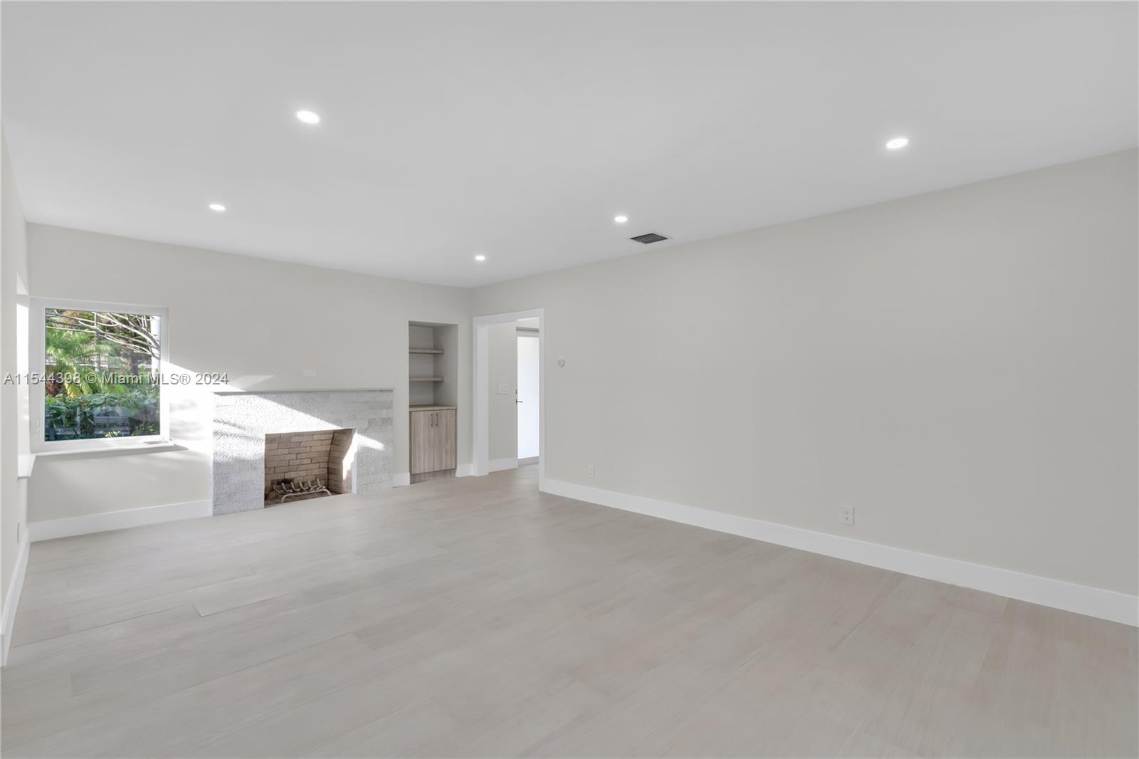 822 NE 96th St, Miami Shores, Florida 33138, 4 Bedrooms Bedrooms, ,4 BathroomsBathrooms,Residential,For Sale,822 NE 96th St,A11544398