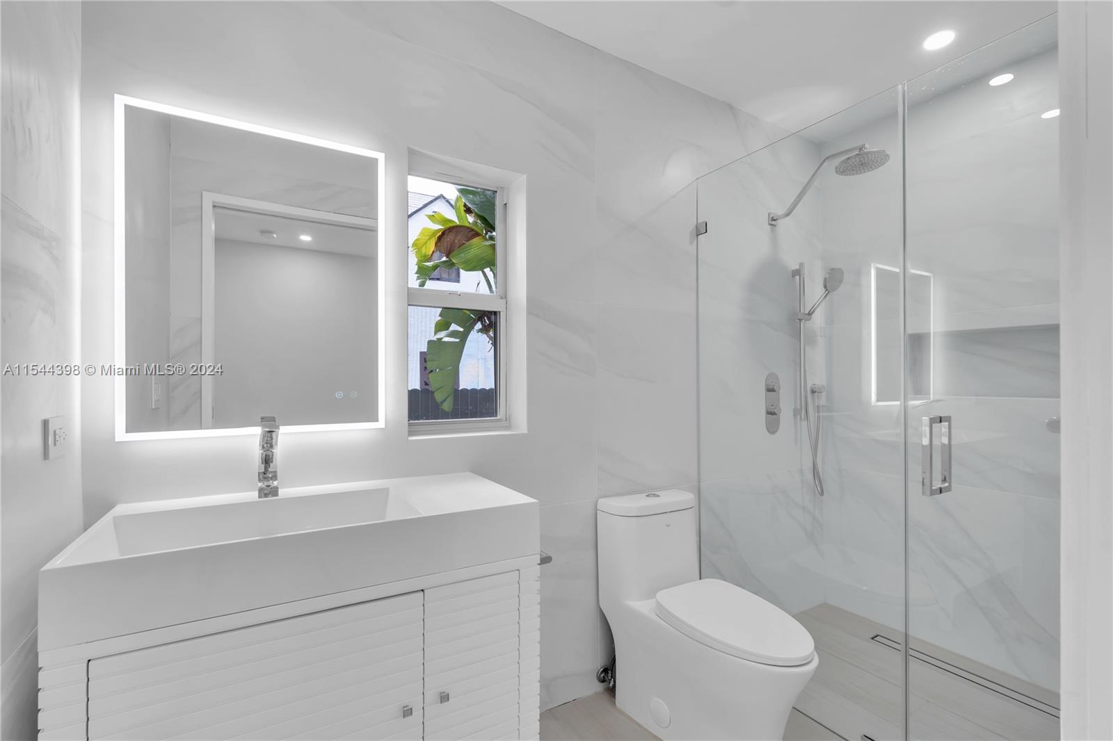 822 NE 96th St, Miami Shores, Florida 33138, 4 Bedrooms Bedrooms, ,4 BathroomsBathrooms,Residential,For Sale,822 NE 96th St,A11544398