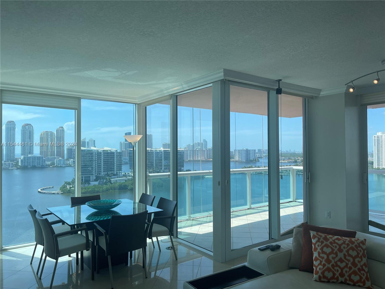 3370 Hidden Bay Dr 2013, Aventura, Florida 33180, 3 Bedrooms Bedrooms, ,3 BathroomsBathrooms,Residentiallease,For Rent,3370 Hidden Bay Dr 2013,A11544461