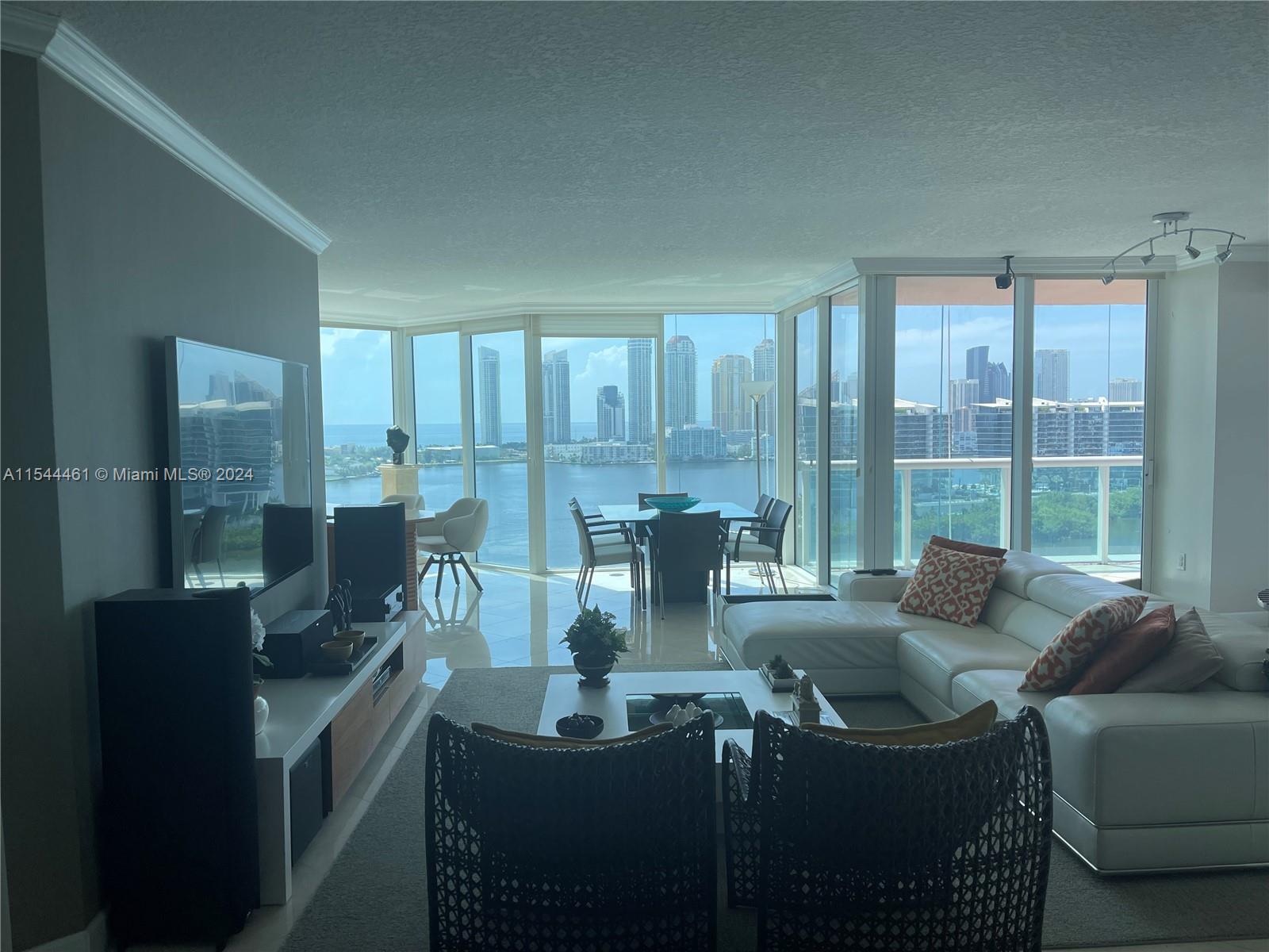 3370 Hidden Bay Dr 2013, Aventura, Florida 33180, 3 Bedrooms Bedrooms, ,3 BathroomsBathrooms,Residentiallease,For Rent,3370 Hidden Bay Dr 2013,A11544461