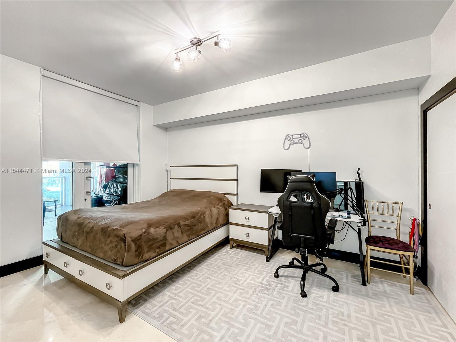 3330 NE 190th St TH18, Aventura, Florida 33180, 3 Bedrooms Bedrooms, ,2 BathroomsBathrooms,Residential,For Sale,3330 NE 190th St TH18,A11544471