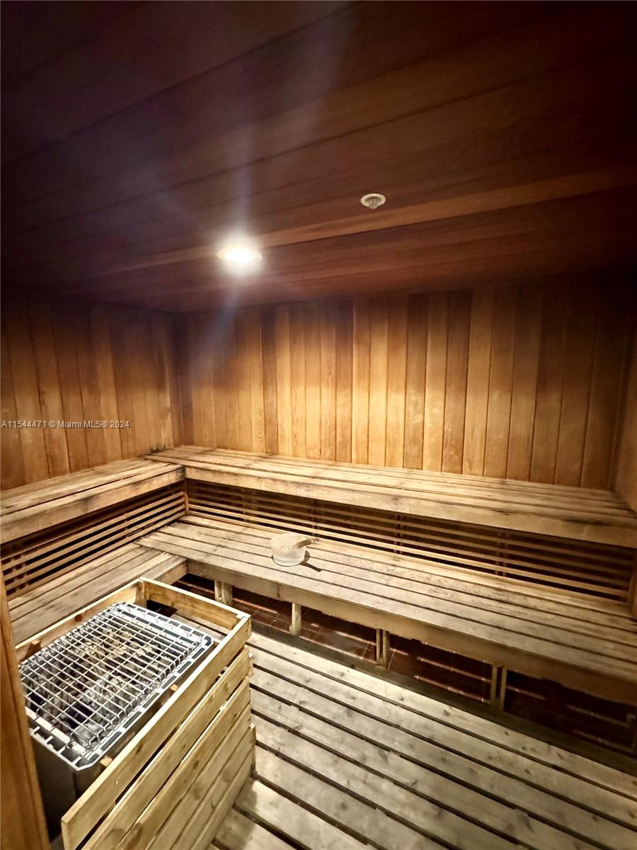 3330 NE 190th St TH18, Aventura, Florida 33180, 3 Bedrooms Bedrooms, ,2 BathroomsBathrooms,Residential,For Sale,3330 NE 190th St TH18,A11544471