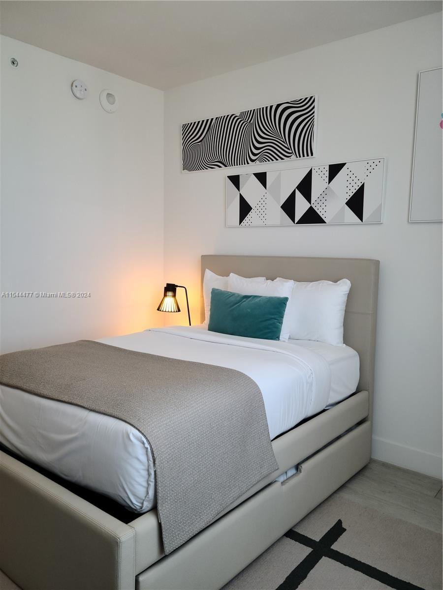 4010 S Ocean Dr R3309, Hollywood, Florida 33019, 2 Bedrooms Bedrooms, ,2 BathroomsBathrooms,Residentiallease,For Rent,4010 S Ocean Dr R3309,A11544477