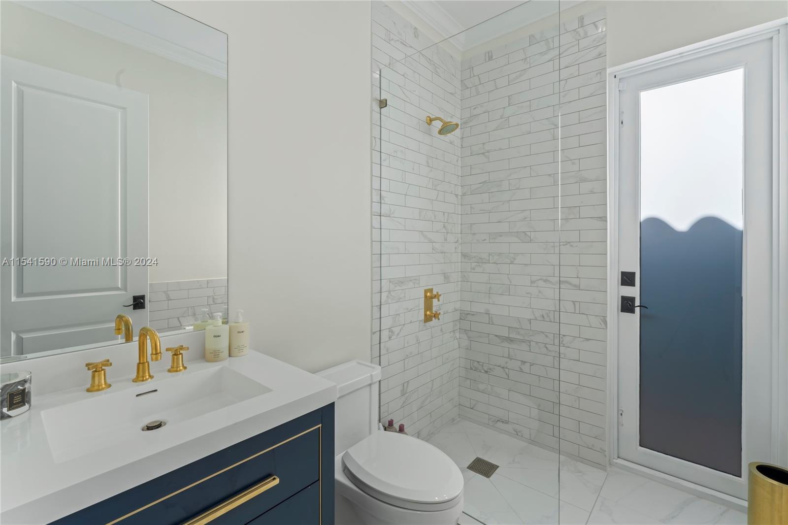 705 Madeira Ave, Coral Gables, Florida 33134, 4 Bedrooms Bedrooms, ,3 BathroomsBathrooms,Residential,For Sale,705 Madeira Ave,A11541590