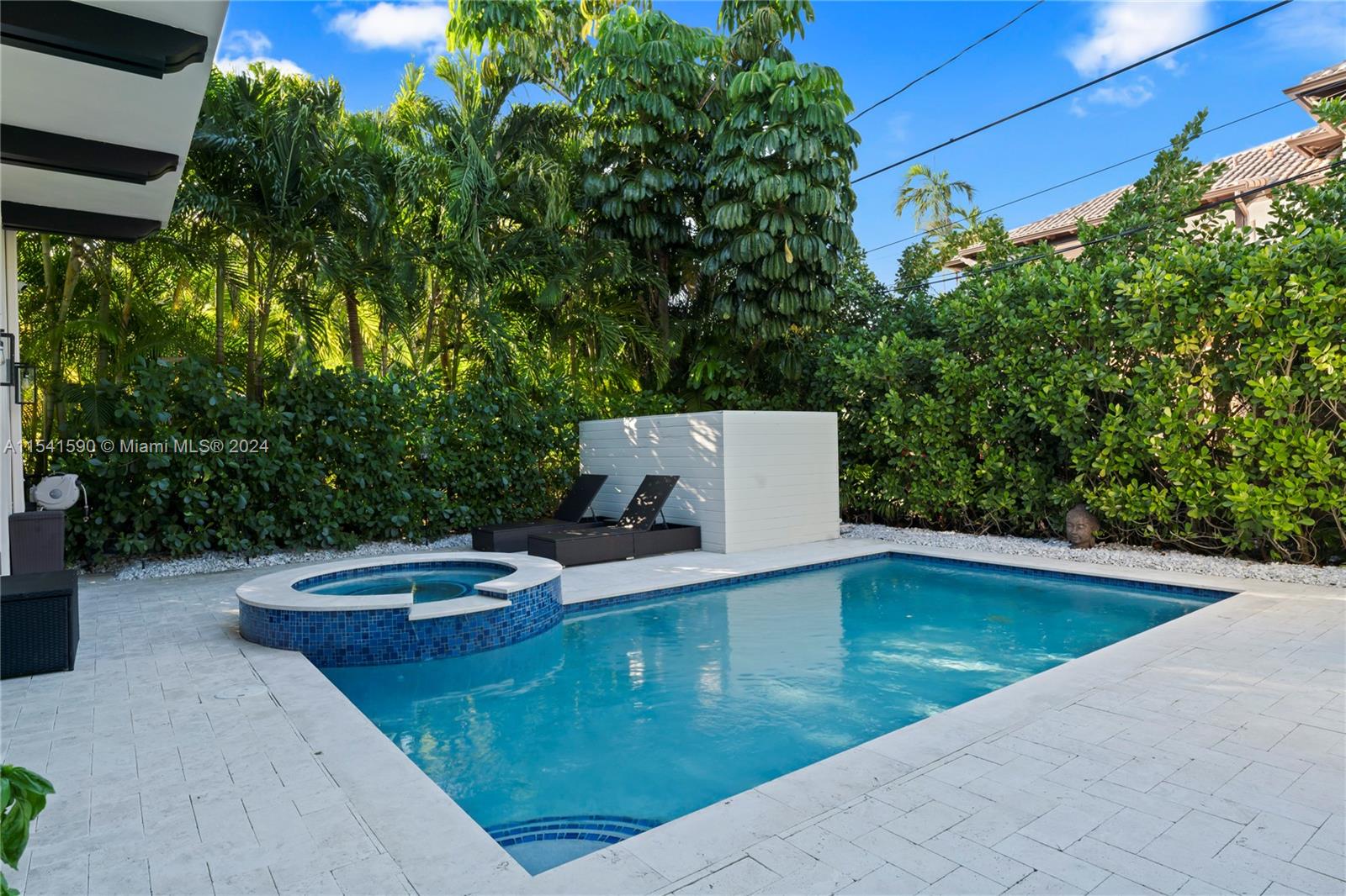 705 Madeira Ave, Coral Gables, FL, 33134 United States, 4 Bedrooms Bedrooms, ,3 BathroomsBathrooms,Residential,For Sale,Madeira Ave,A11541590